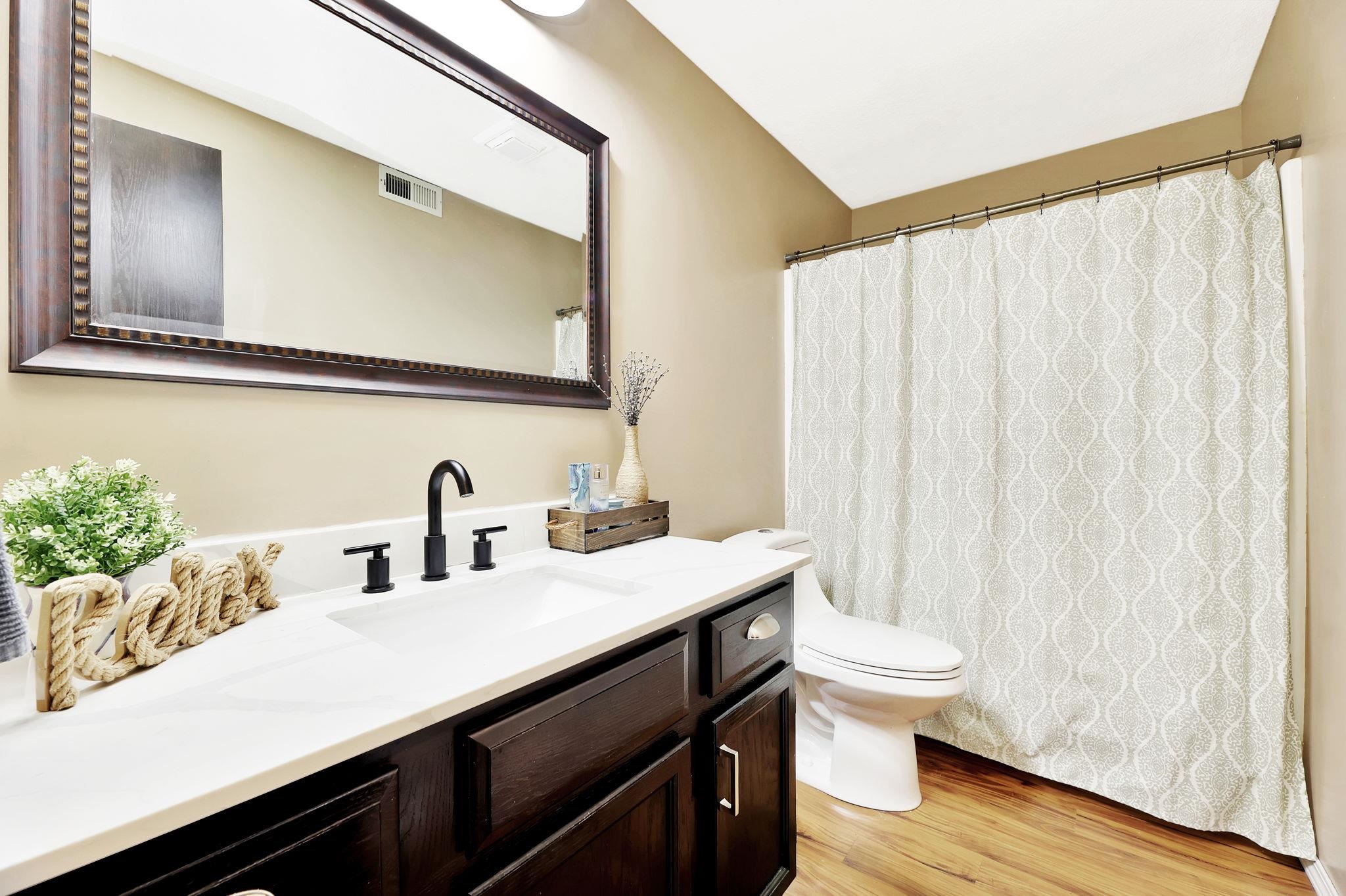 2230 N Duckcreek Ln, Derby, Kansas image 27