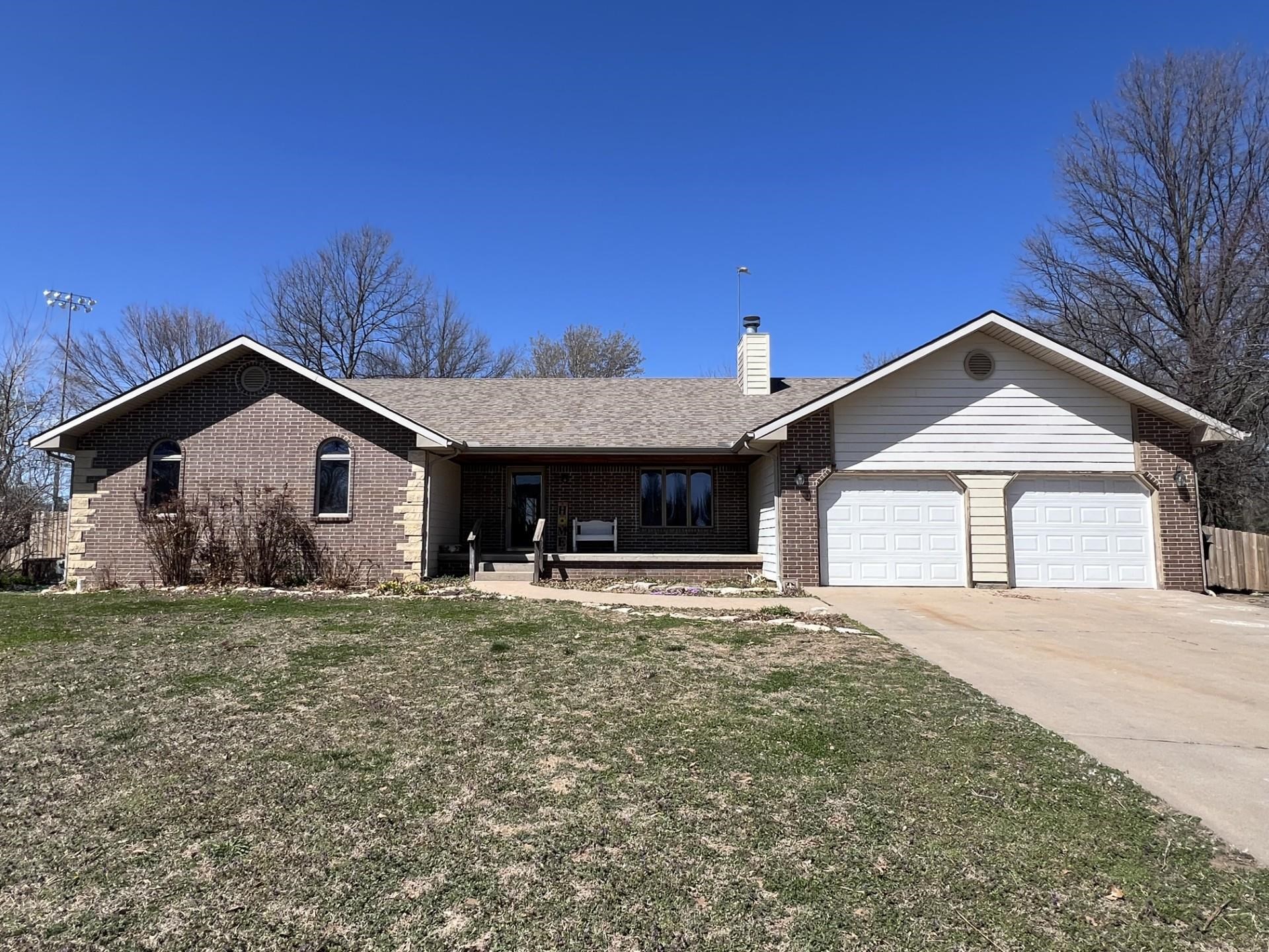 7 Honeysuckle Ct, Oxford, Kansas image 1