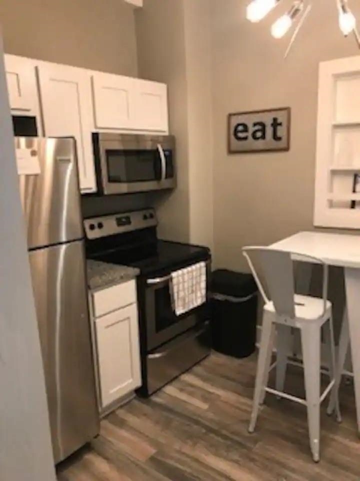 Wichita, Kansas 67214, United States, ,Residential,Pending,60878