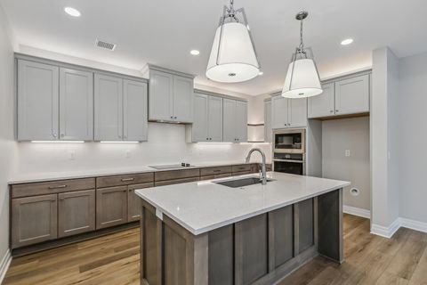 Townhouse For Sale - 322 W Pepper Tree Rd<br/> Butler County, Andover, KS 67002