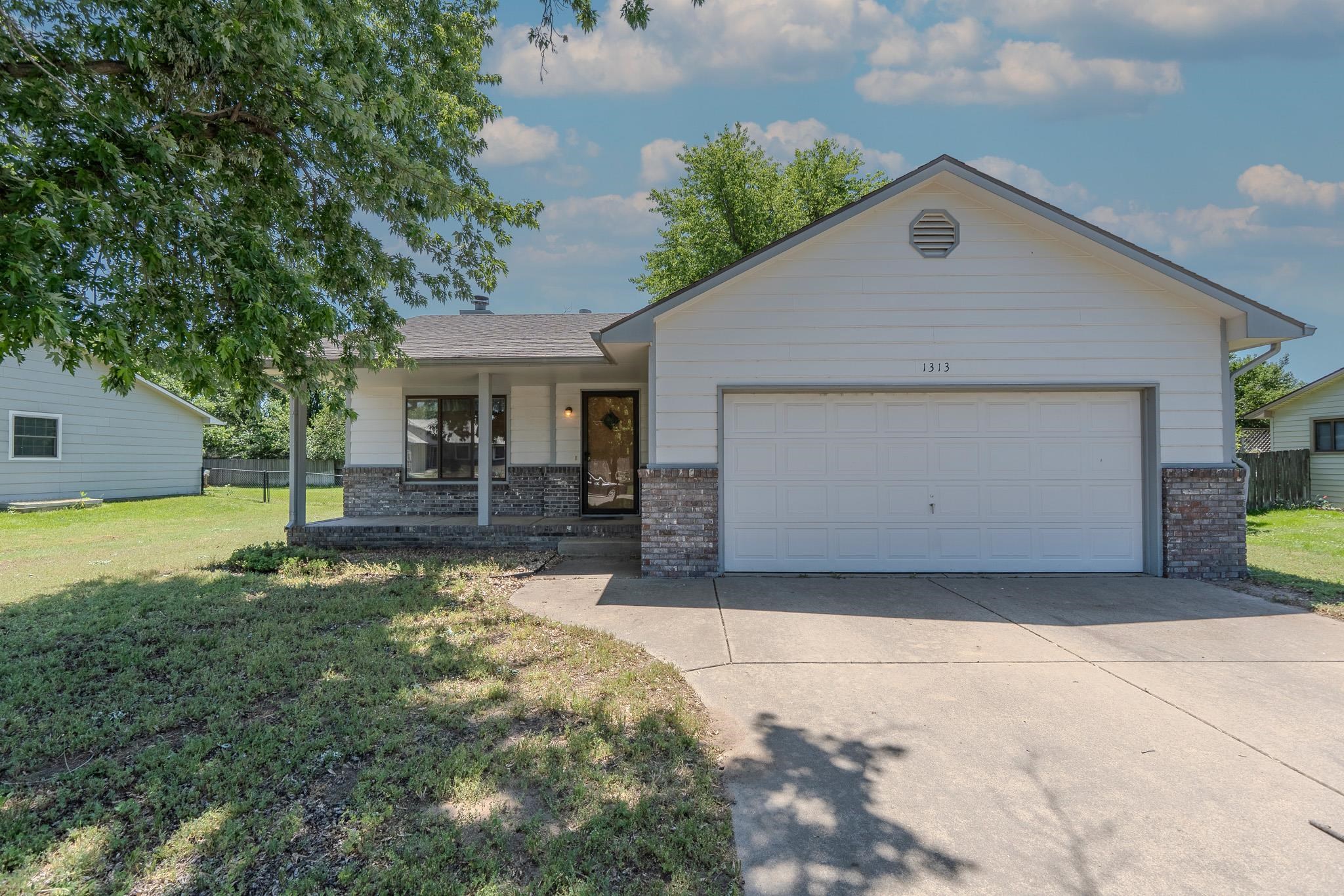 1313 E Dirck St, Haysville, Virginia image 1