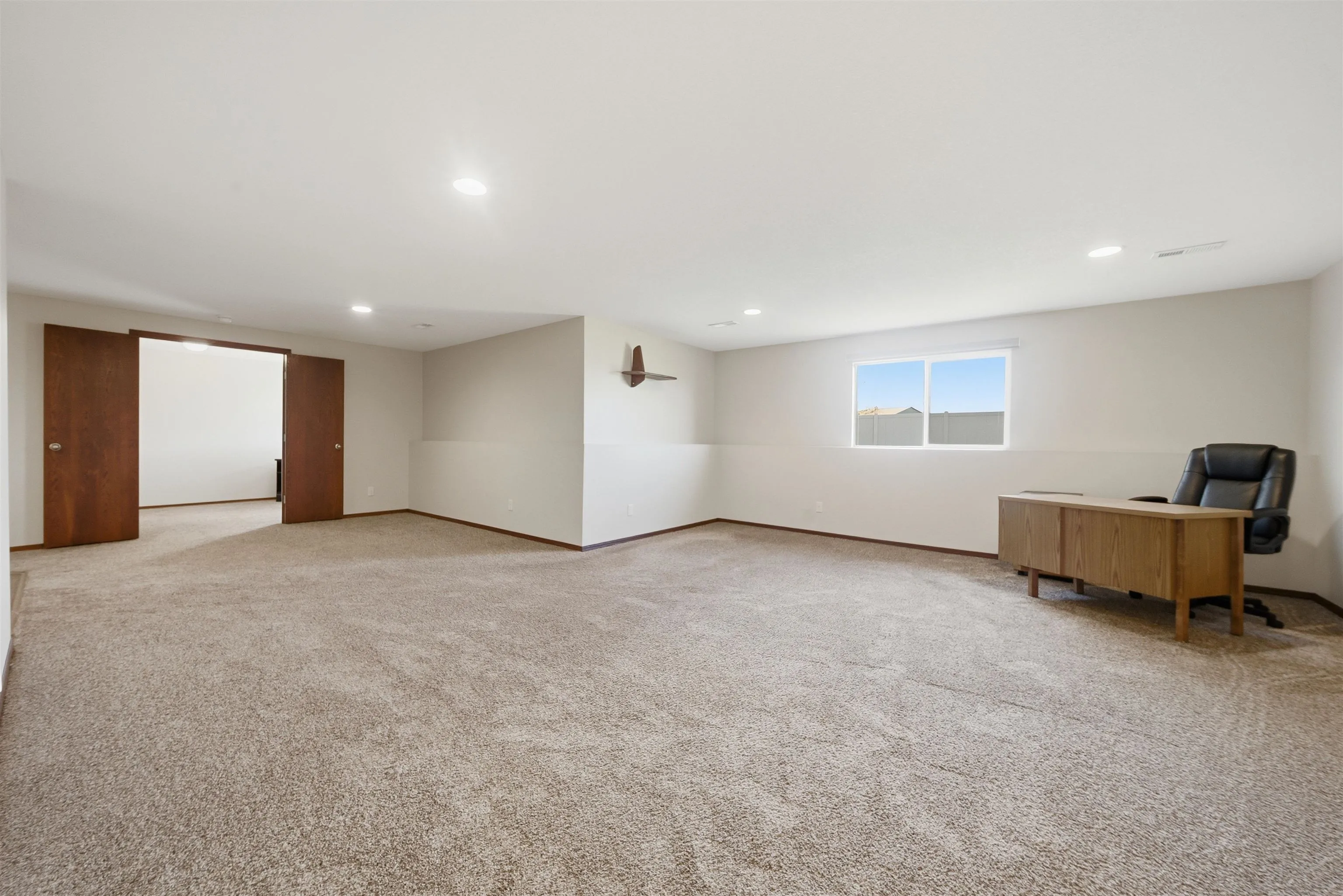 Andover, Kansas 67002, United States, 5 Bedrooms Bedrooms, ,3 BathroomsBathrooms,Residential,Active,249272