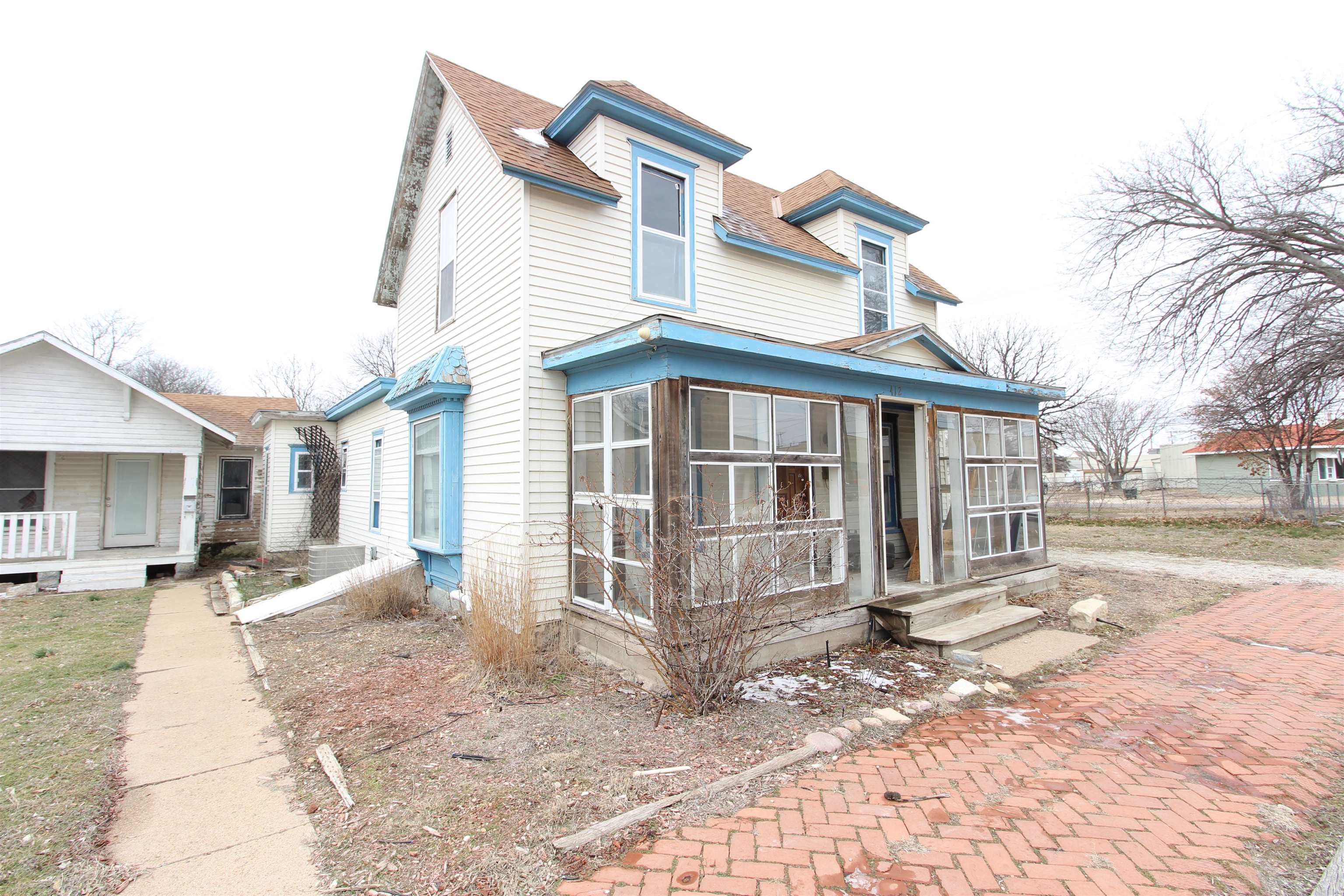 412 S Washington, Wellington, Kansas image 4