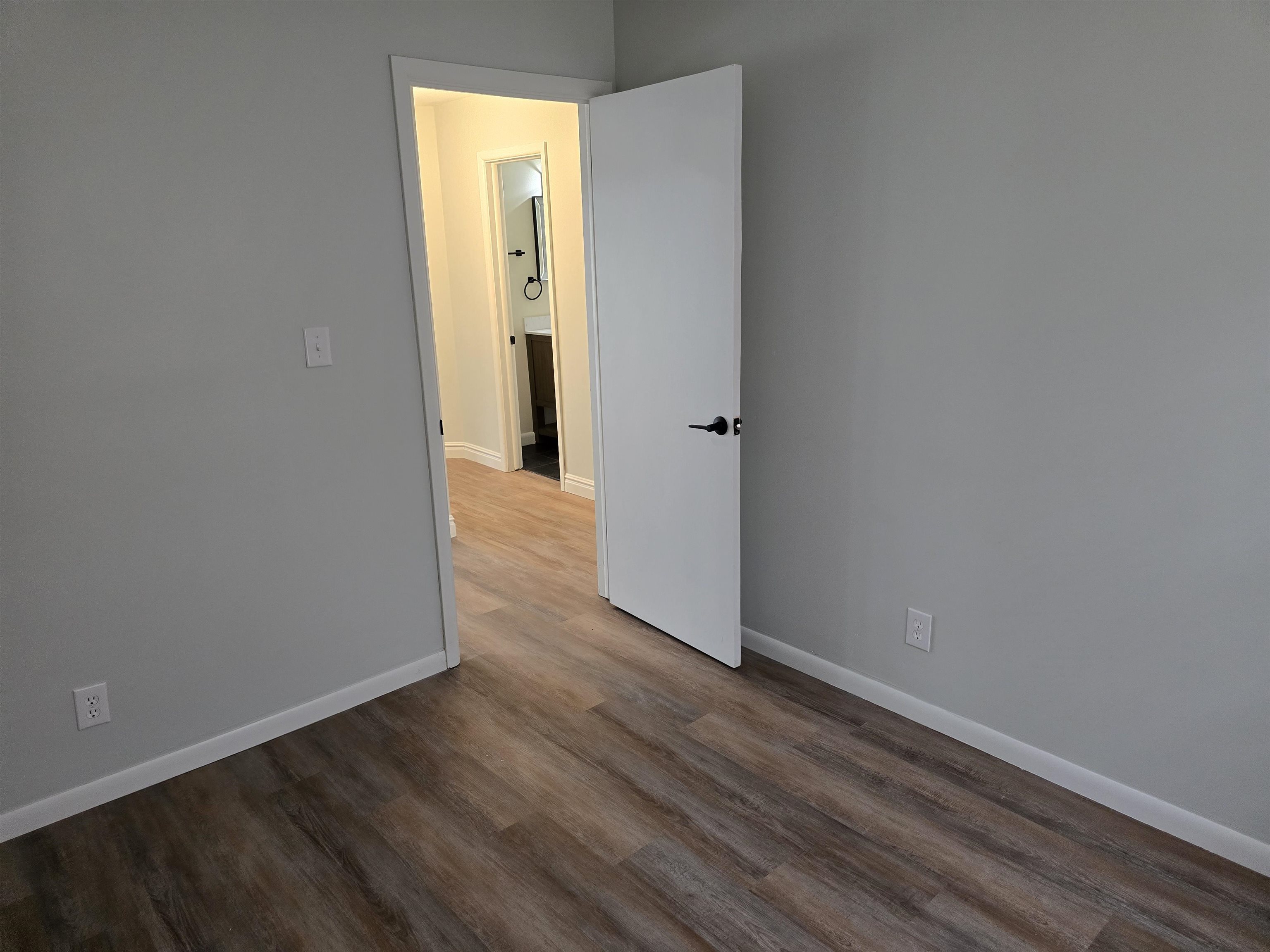 895 S Fabrique Dr, Wichita, Kansas image 16