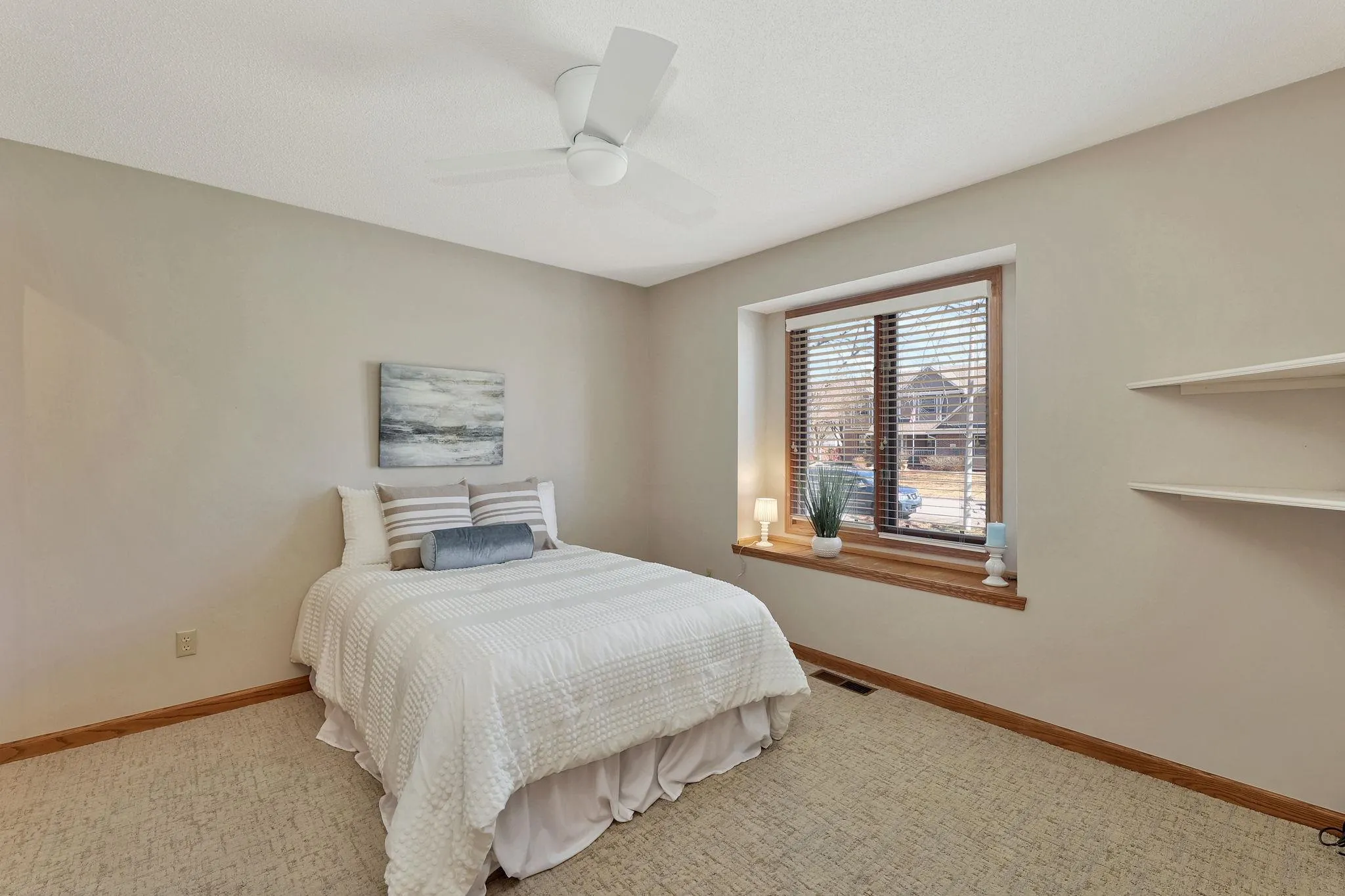 Wichita, Kansas 67209, United States, 5 Bedrooms Bedrooms, ,4 BathroomsBathrooms,Residential,Active,78804