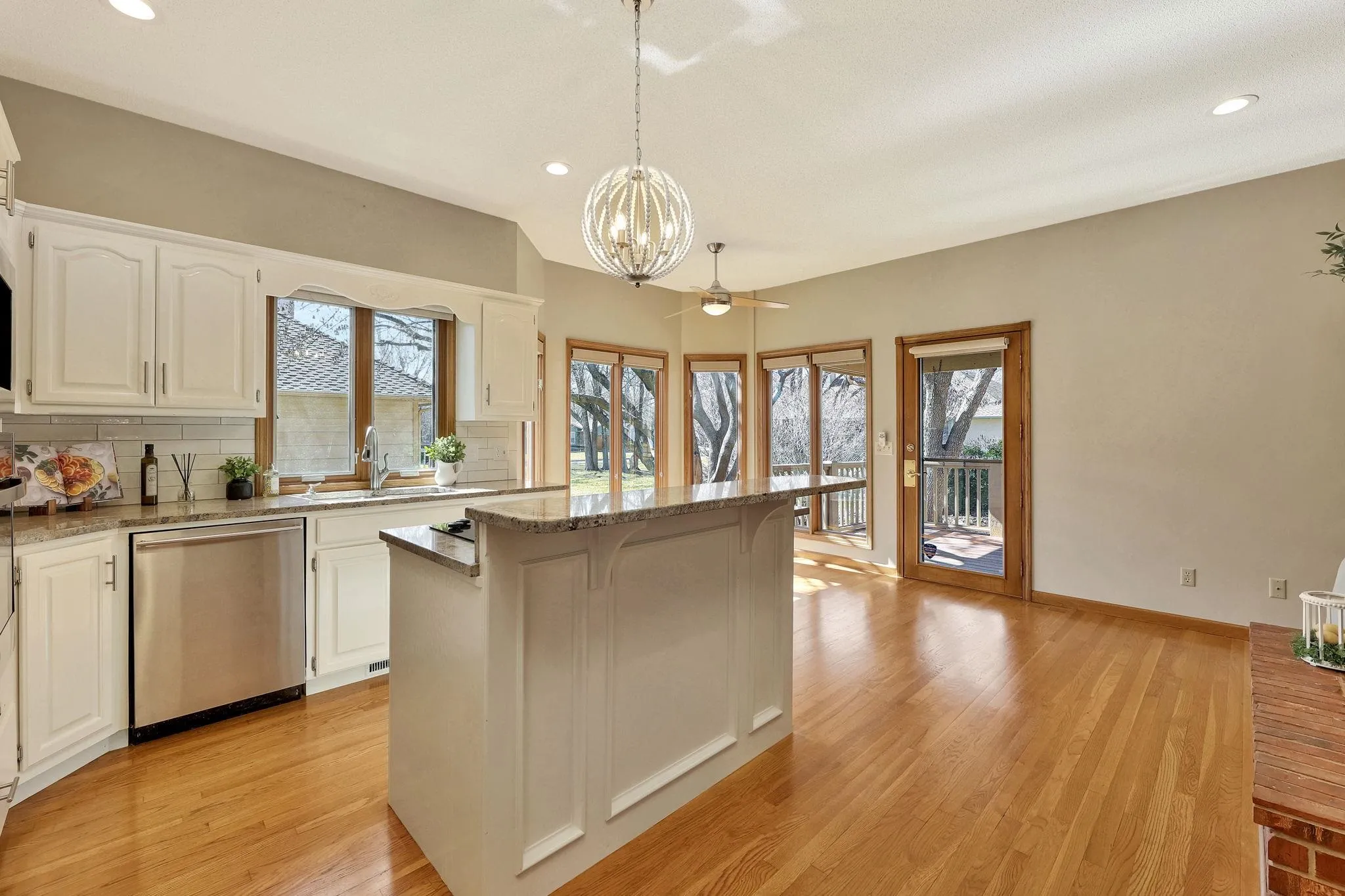 Wichita, Kansas 67209, United States, 5 Bedrooms Bedrooms, ,4 BathroomsBathrooms,Residential,Active,78804