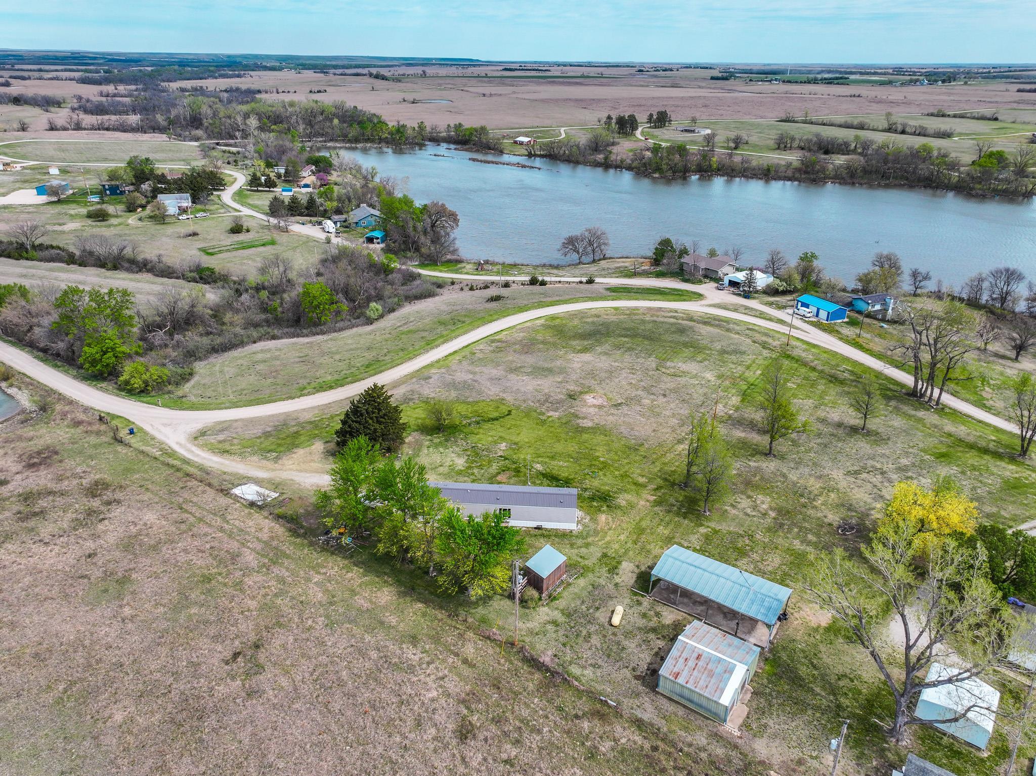 79 Eureka Lake Rd, Eureka, Kansas image 2