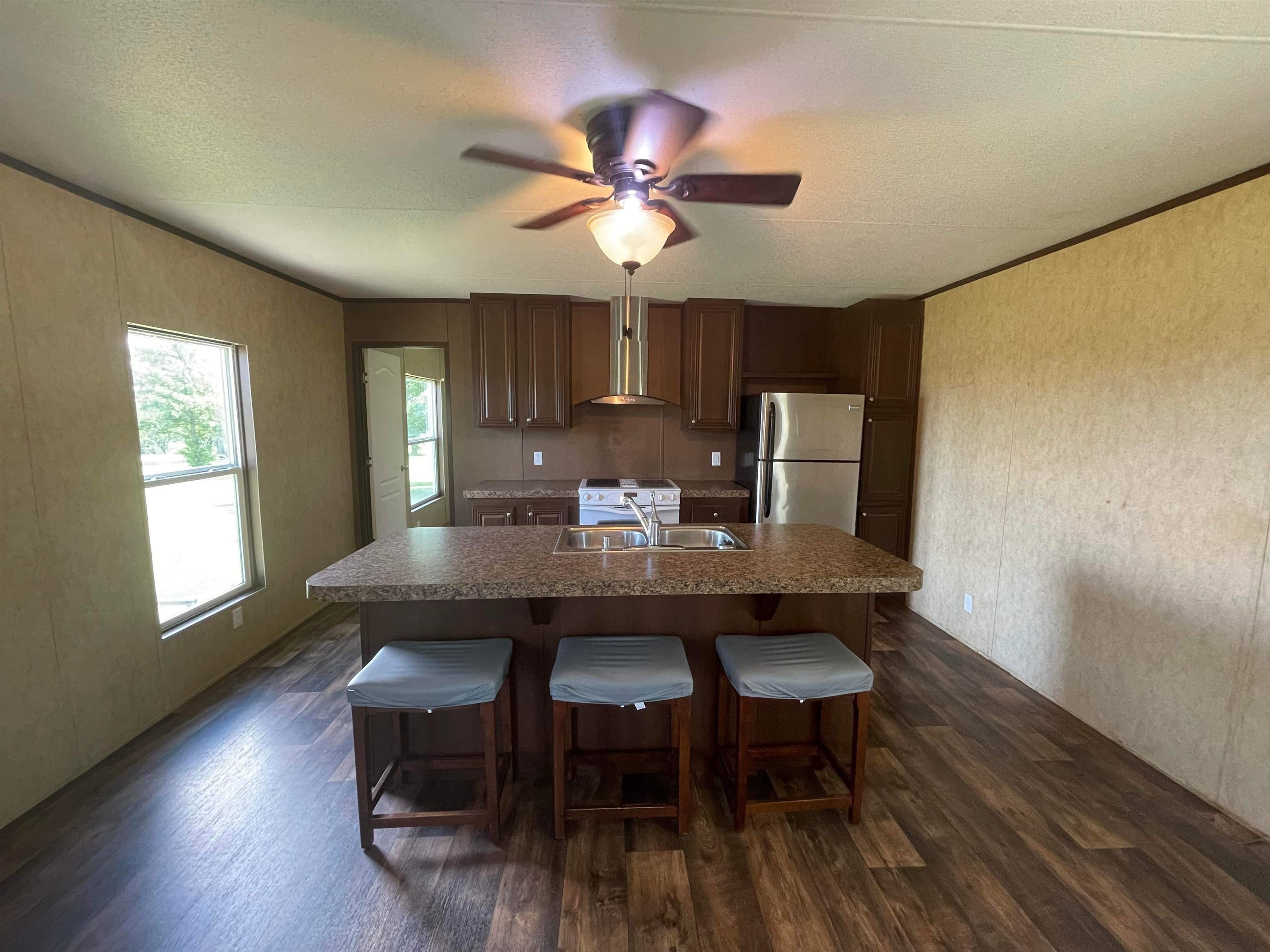 79 Eureka Lake Rd, Eureka, Kansas image 16