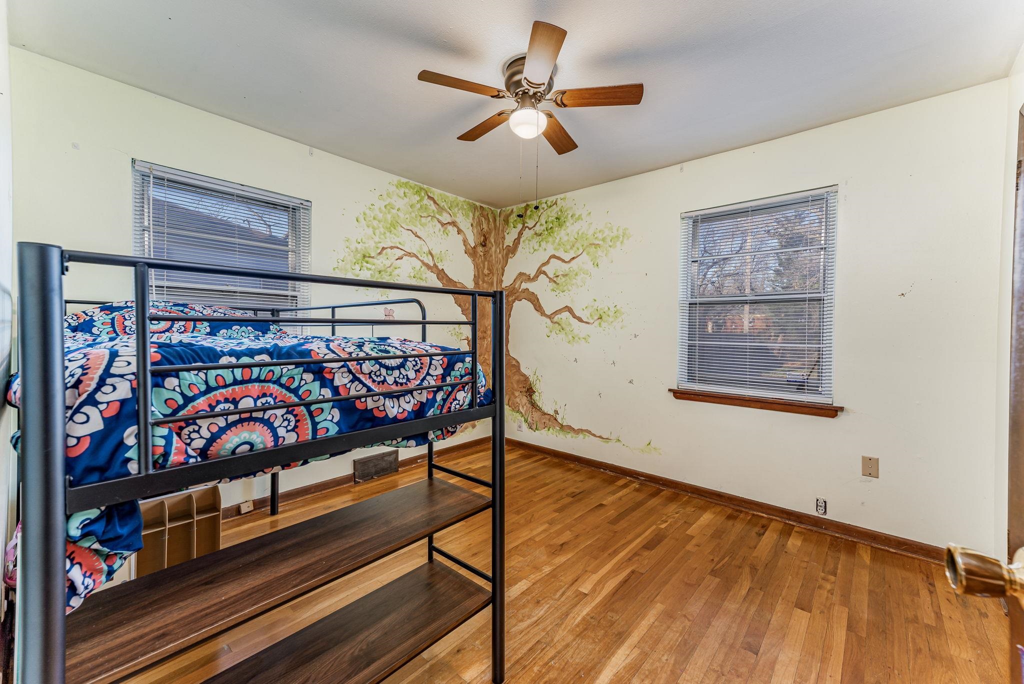 Wichita, Kansas 67208, United States, 2 Bedrooms Bedrooms, ,1 BathroomBathrooms,Residential,Pending,62556