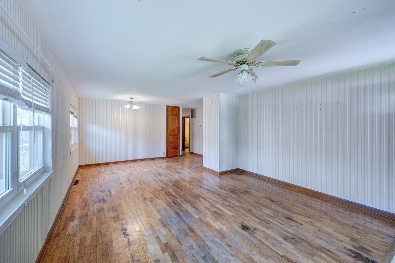 1111 Howland Ave, Winfield, Kansas image 13