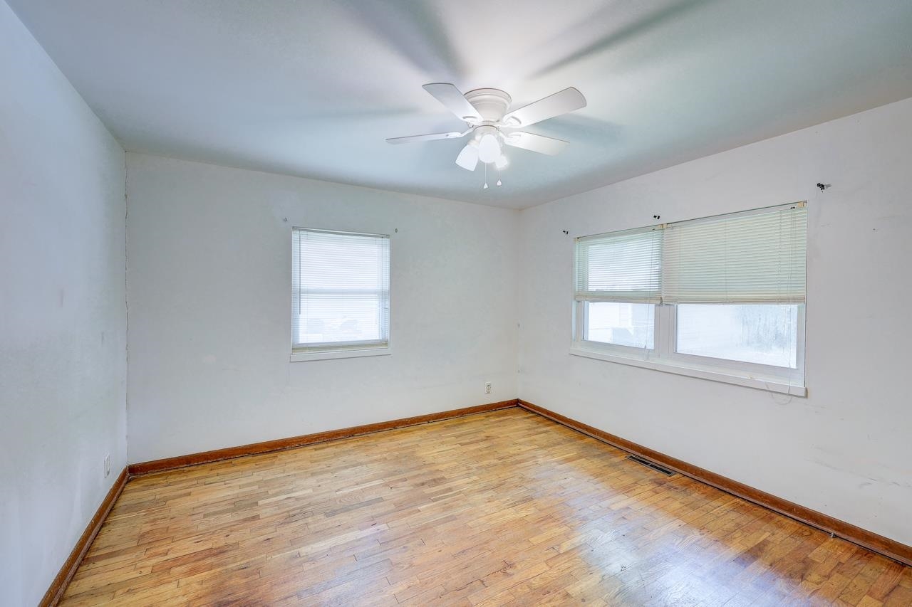 1111 Howland Ave, Winfield, Kansas image 10
