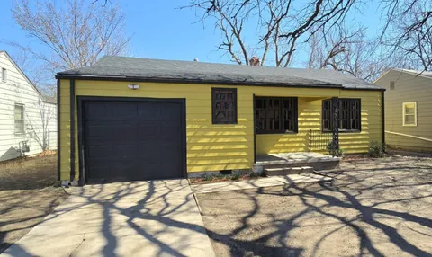 2528 S Greenwood Ave, Wichita, KS 67216 - MLS#: 651772