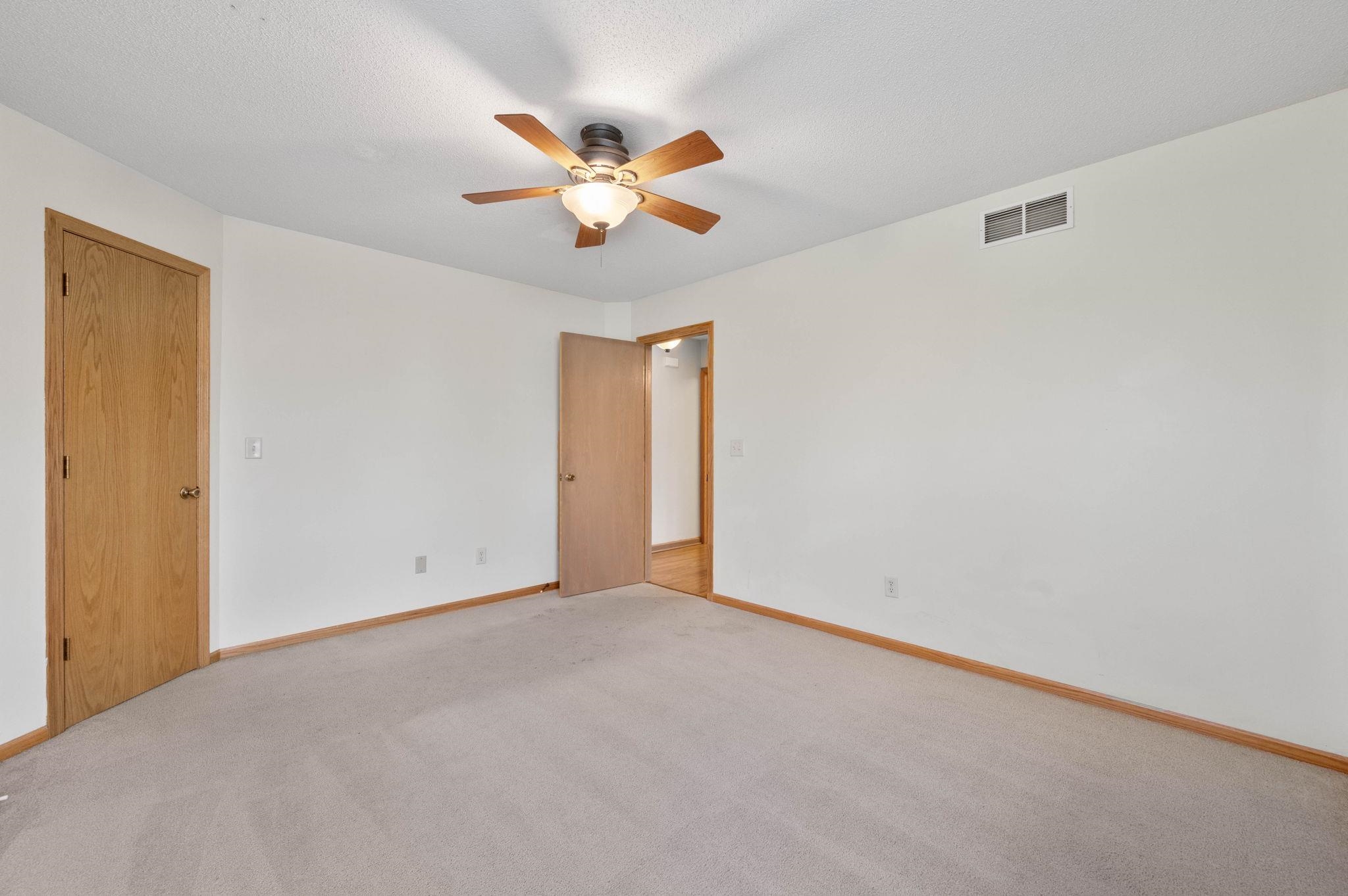 1817 N Buckthorn Ct, Andover, Virginia image 16