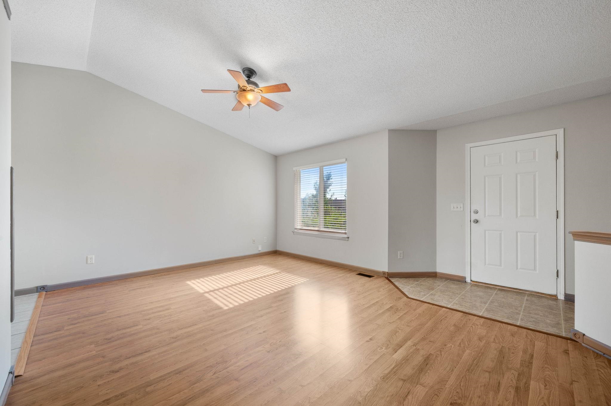 1817 N Buckthorn Ct, Andover, Virginia image 7