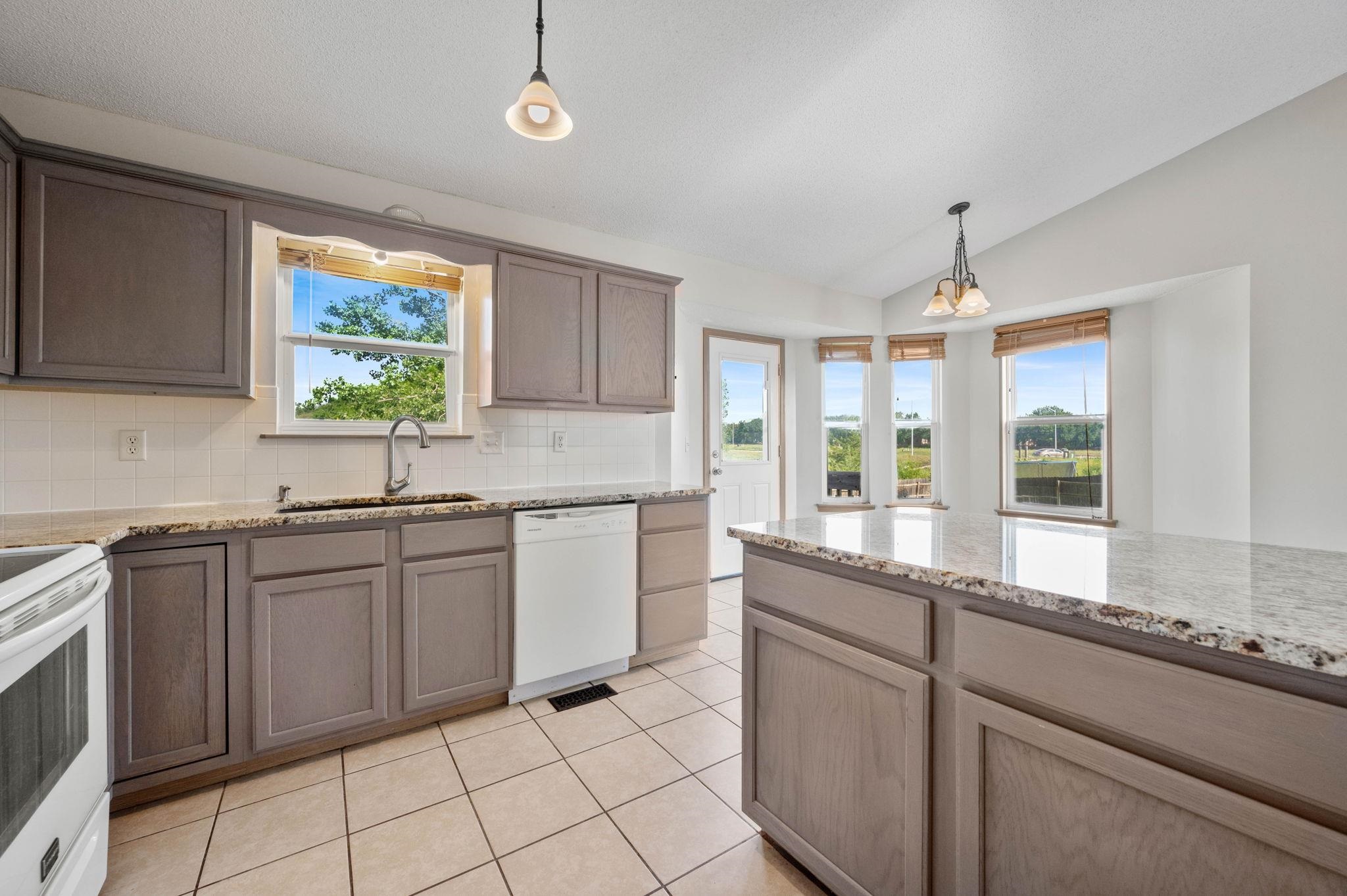 1817 N Buckthorn Ct, Andover, Virginia image 11