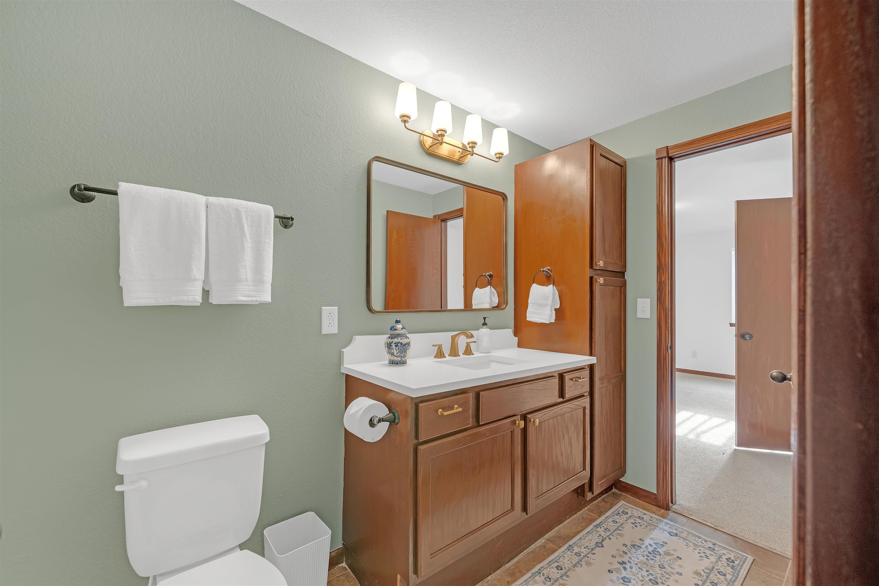 728 S Bristol Cir Unit 14 Cir, Wichita, Virginia image 25