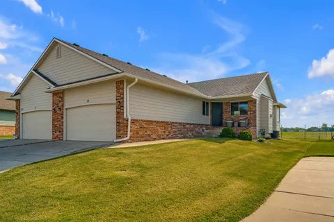 728 S Bristol Cir Unit 14, Wichita, KS 67207 - MLS#: 655169