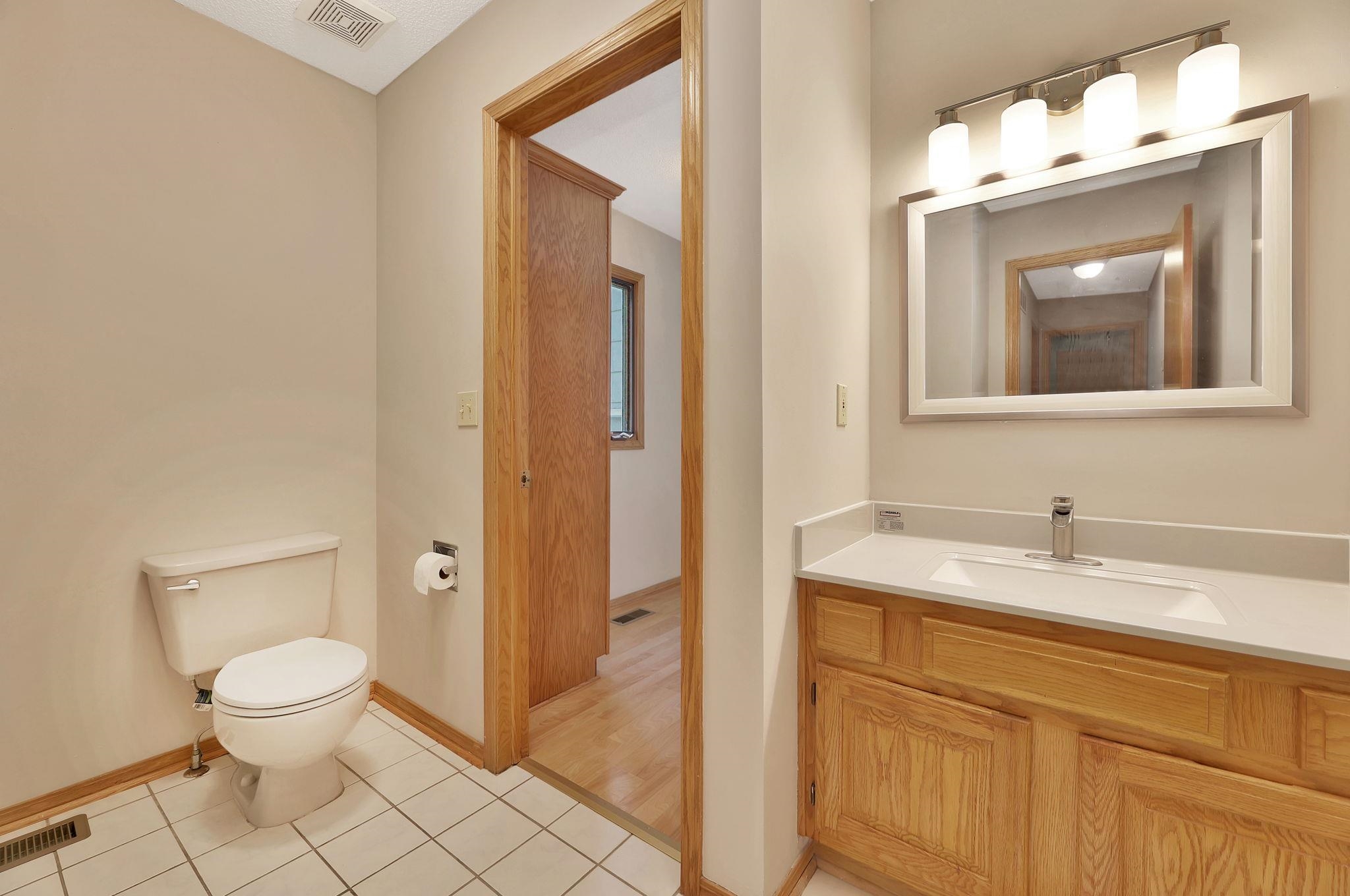 2501 N Fox Run, Wichita, Kansas image 17