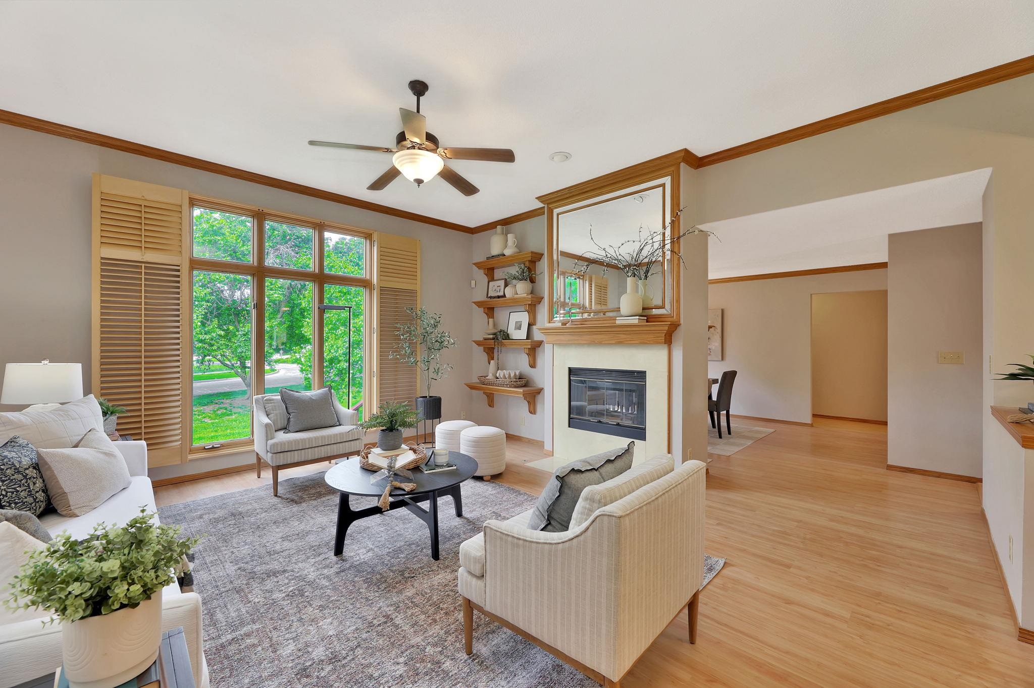 2501 N Fox Run, Wichita, Kansas image 2