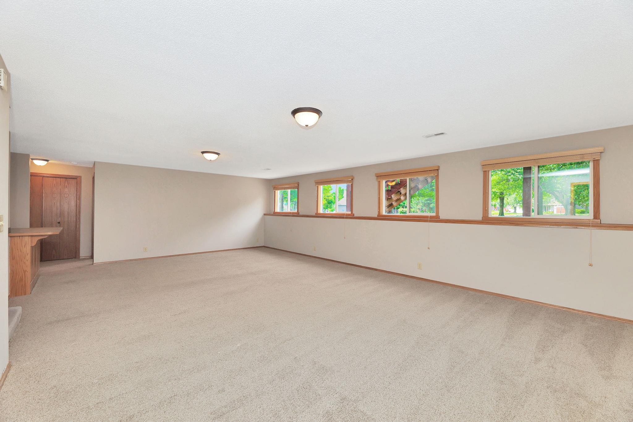 2501 N Fox Run, Wichita, Kansas image 21