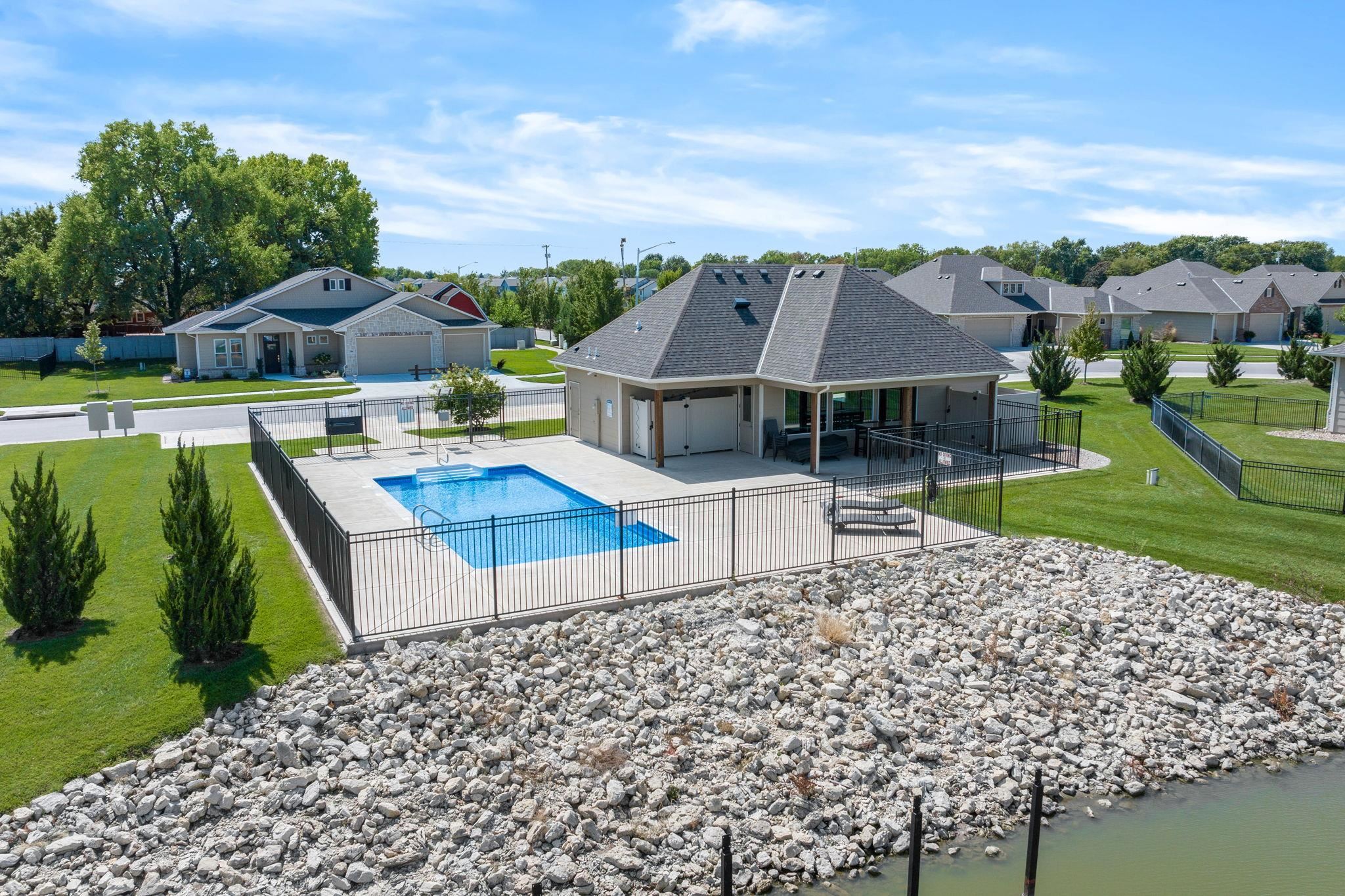 723 N Thornton St, Wichita, Kansas image 36
