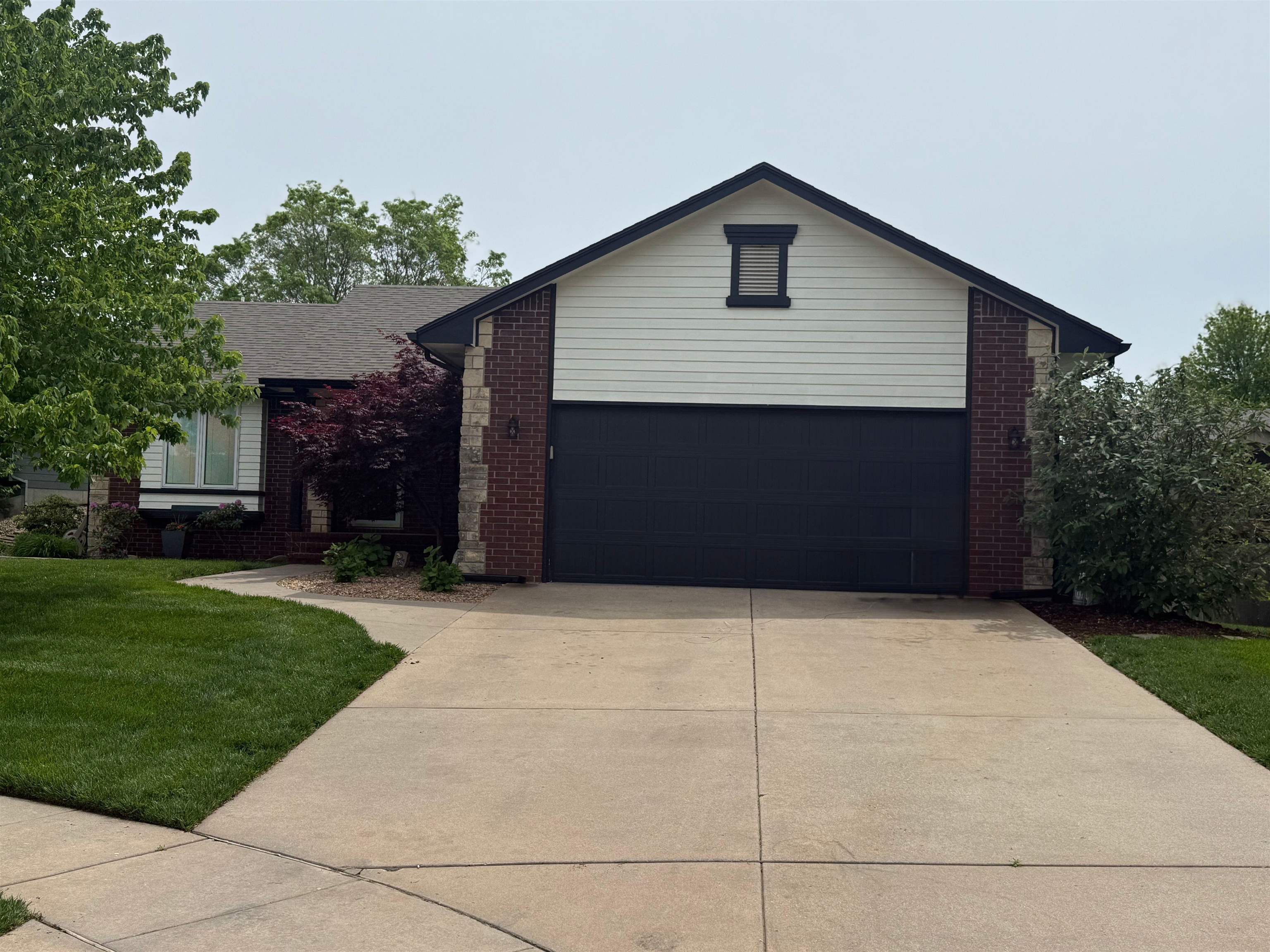 1743 E Oxford Cir, Derby, Kansas image 1