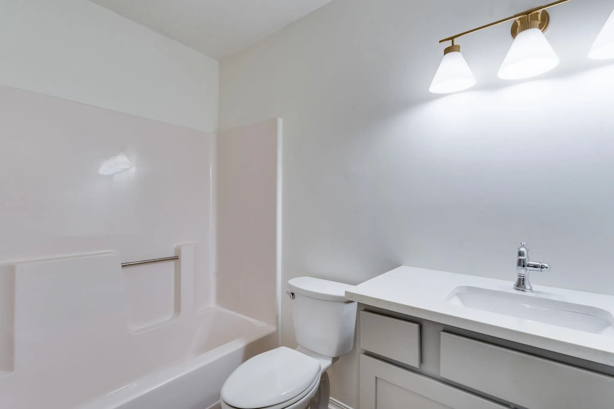 Wichita, Kansas 67212, United States, 6 Bedrooms Bedrooms, ,4 BathroomsBathrooms,Residential,Active,209043