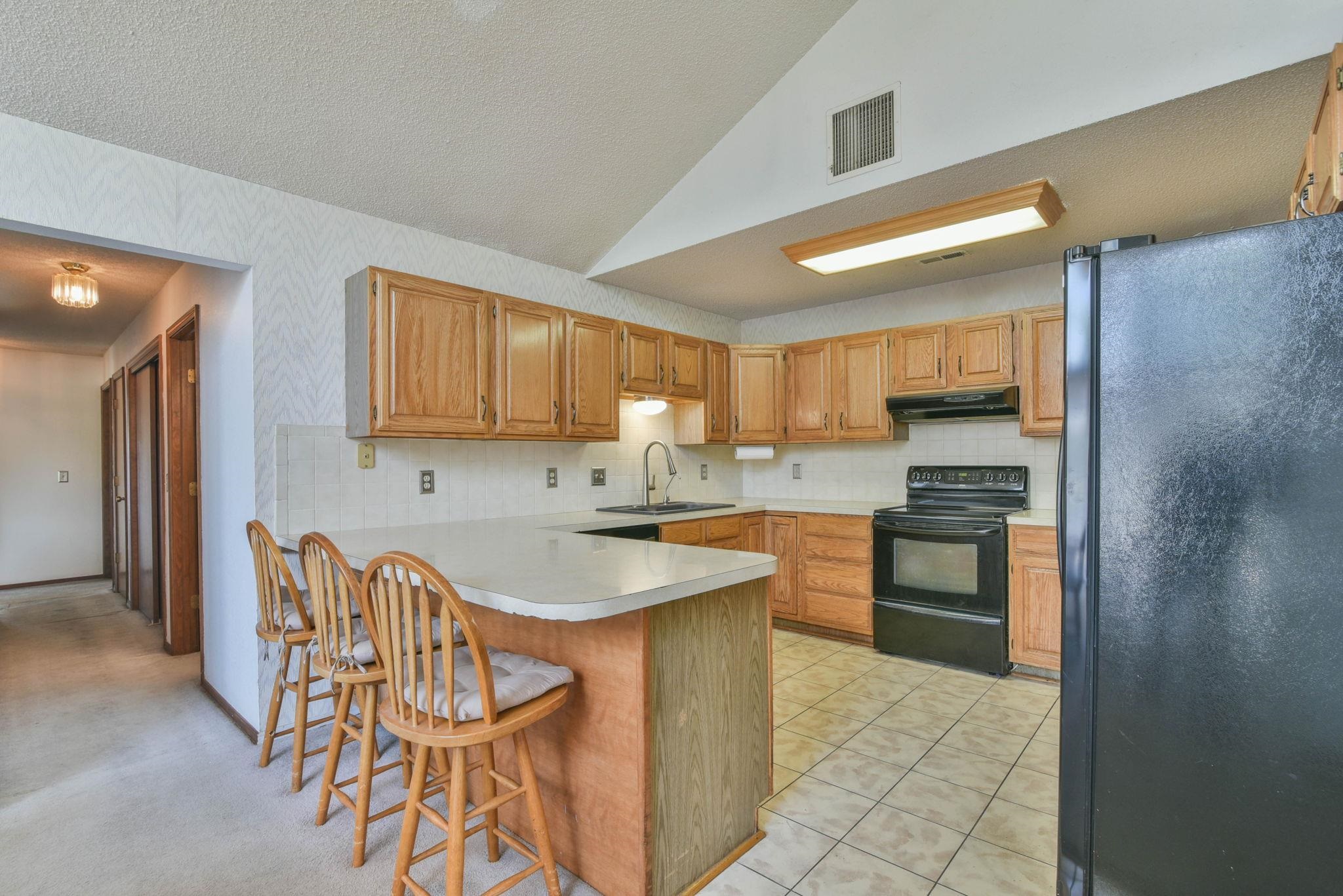 8820 E 42nd St S St, Derby, Kansas image 9
