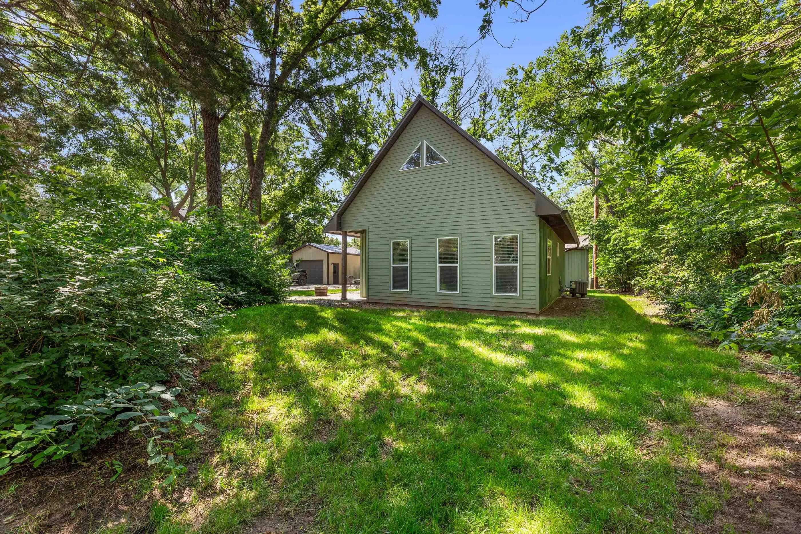 North Newton, Kansas 67117, United States, ,Residential,Active,153135