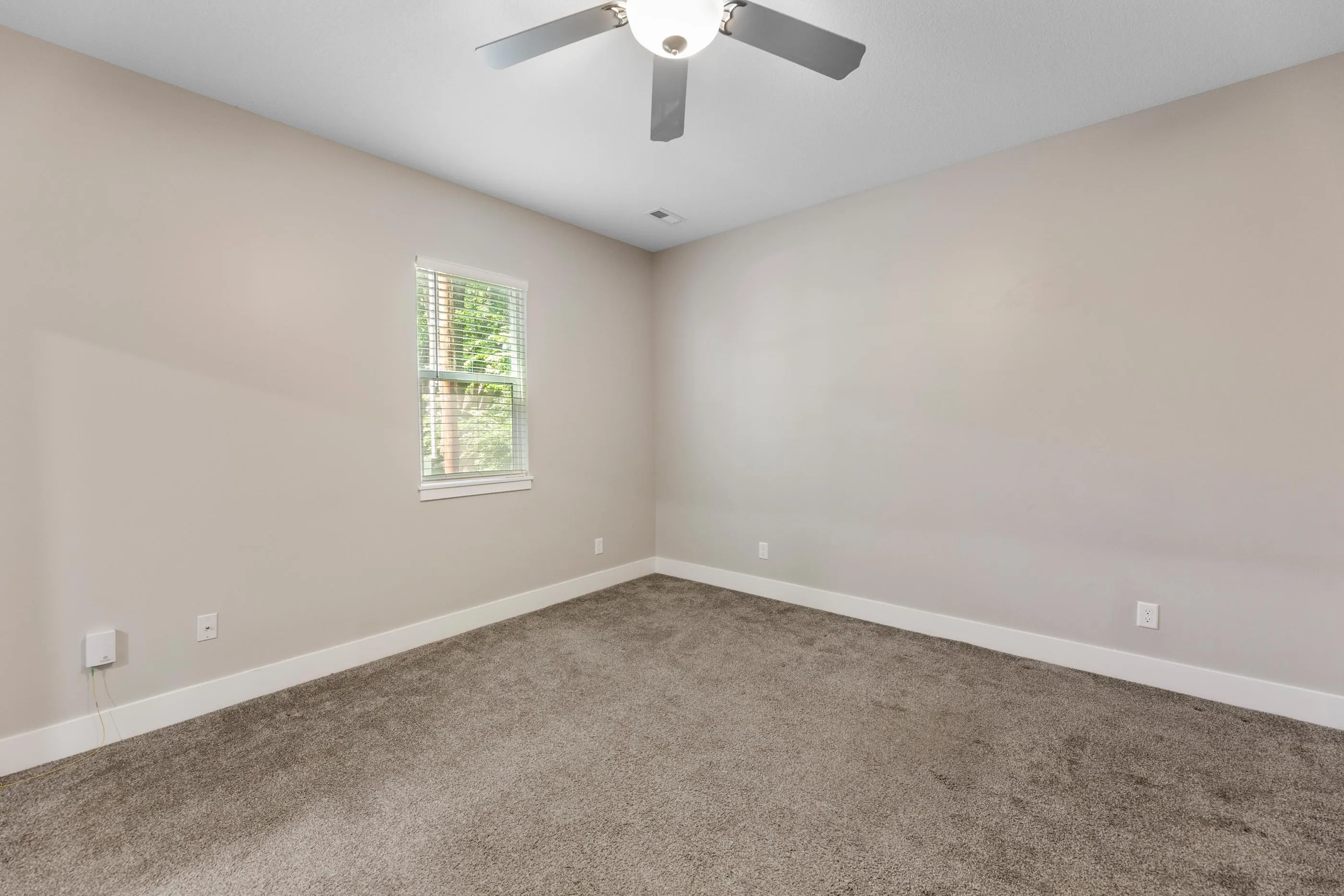 North Newton, Kansas 67117, United States, ,Residential,Active,153135