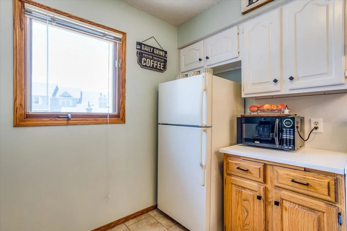 Derby, Kansas 67037, United States, 2 Bedrooms Bedrooms, ,2 BathroomsBathrooms,Residential,Pending,52620