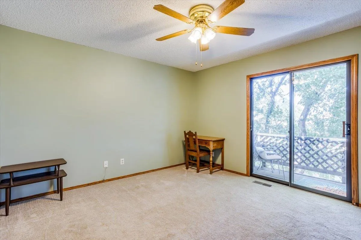 Derby, Kansas 67037, United States, 2 Bedrooms Bedrooms, ,2 BathroomsBathrooms,Residential,Pending,52620