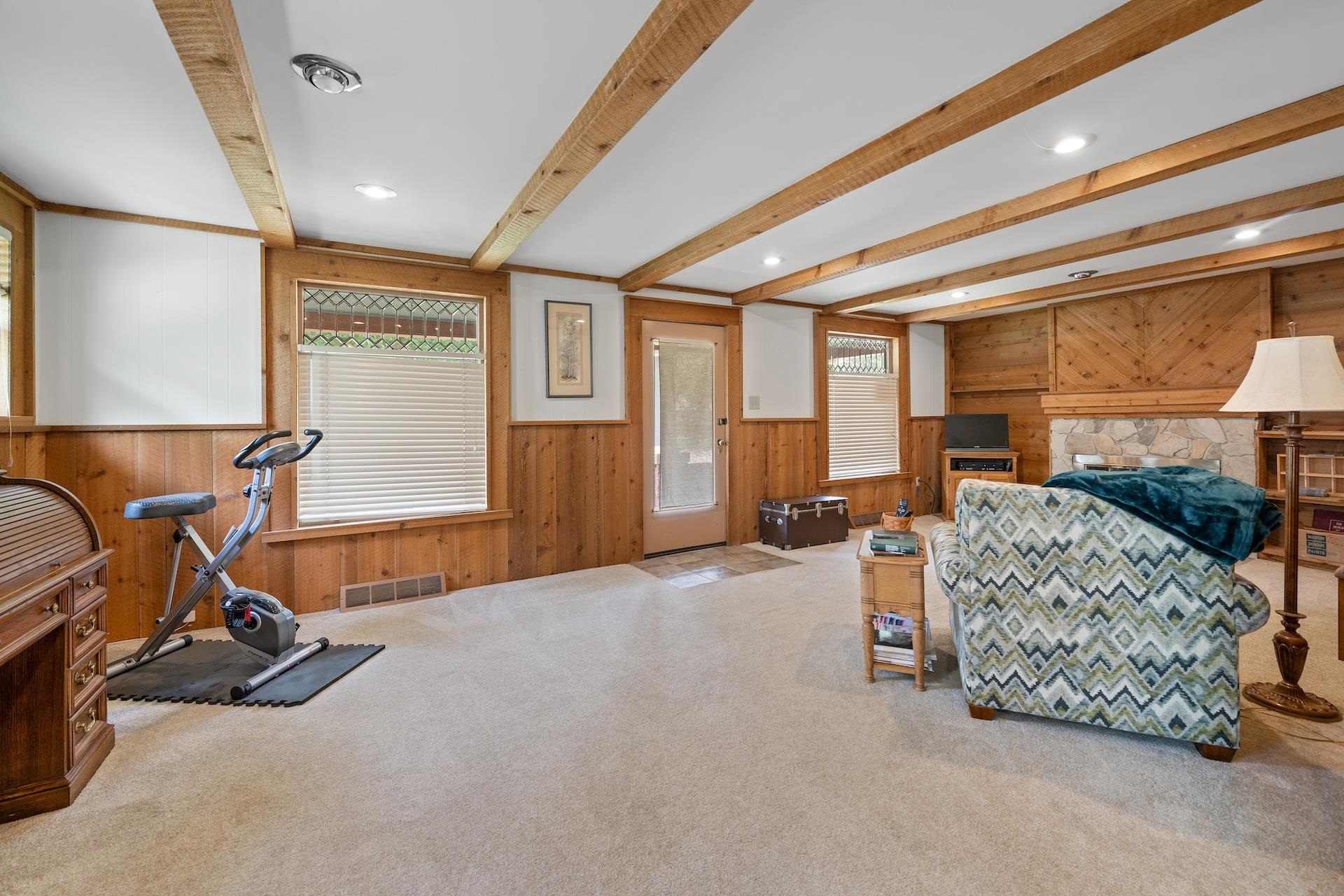328 W 7th St, Newton, Kansas image 4