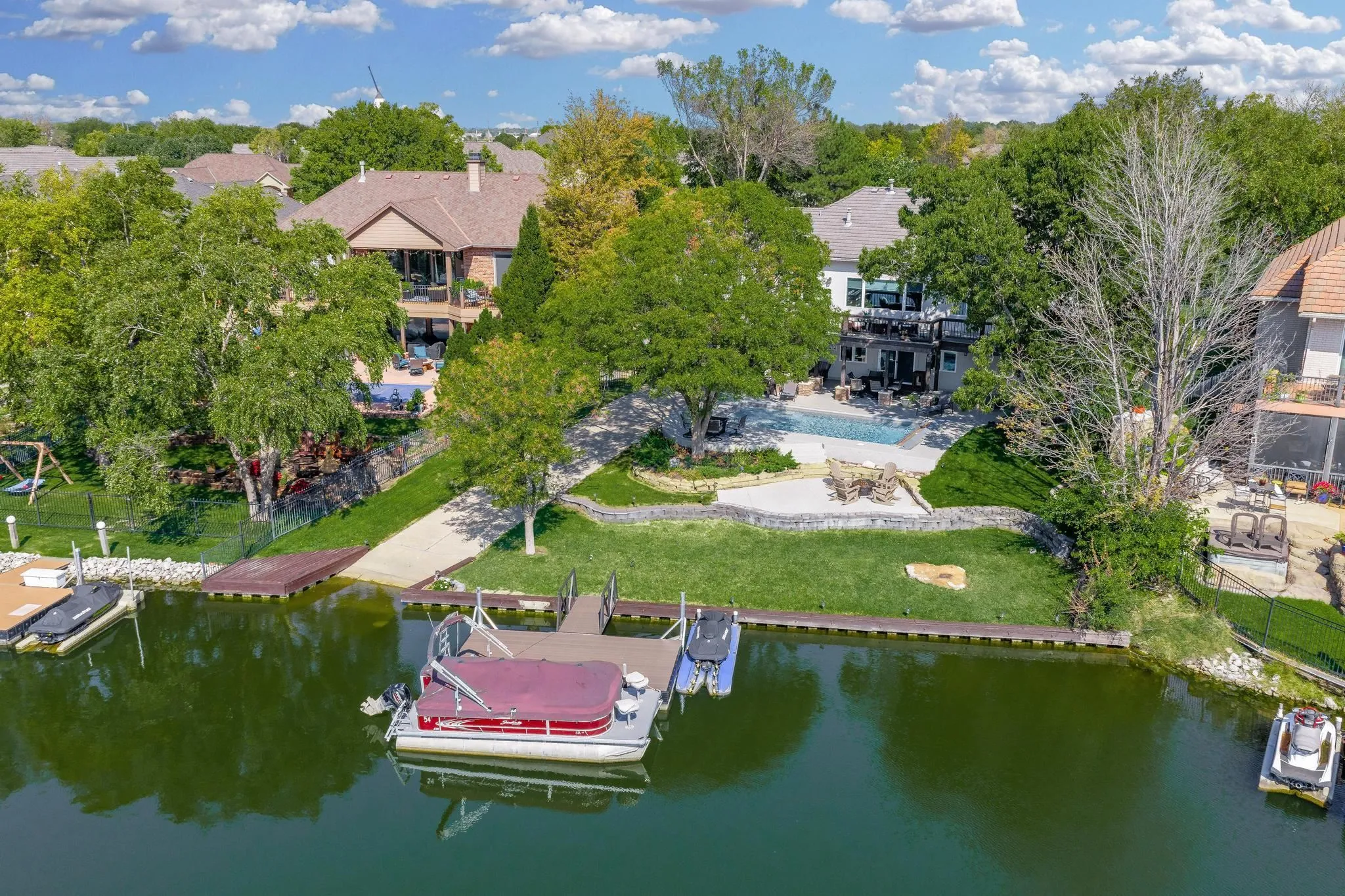 Wichita, Kansas 67204, United States, 4 Bedrooms Bedrooms, ,5 BathroomsBathrooms,Residential,Active,232155