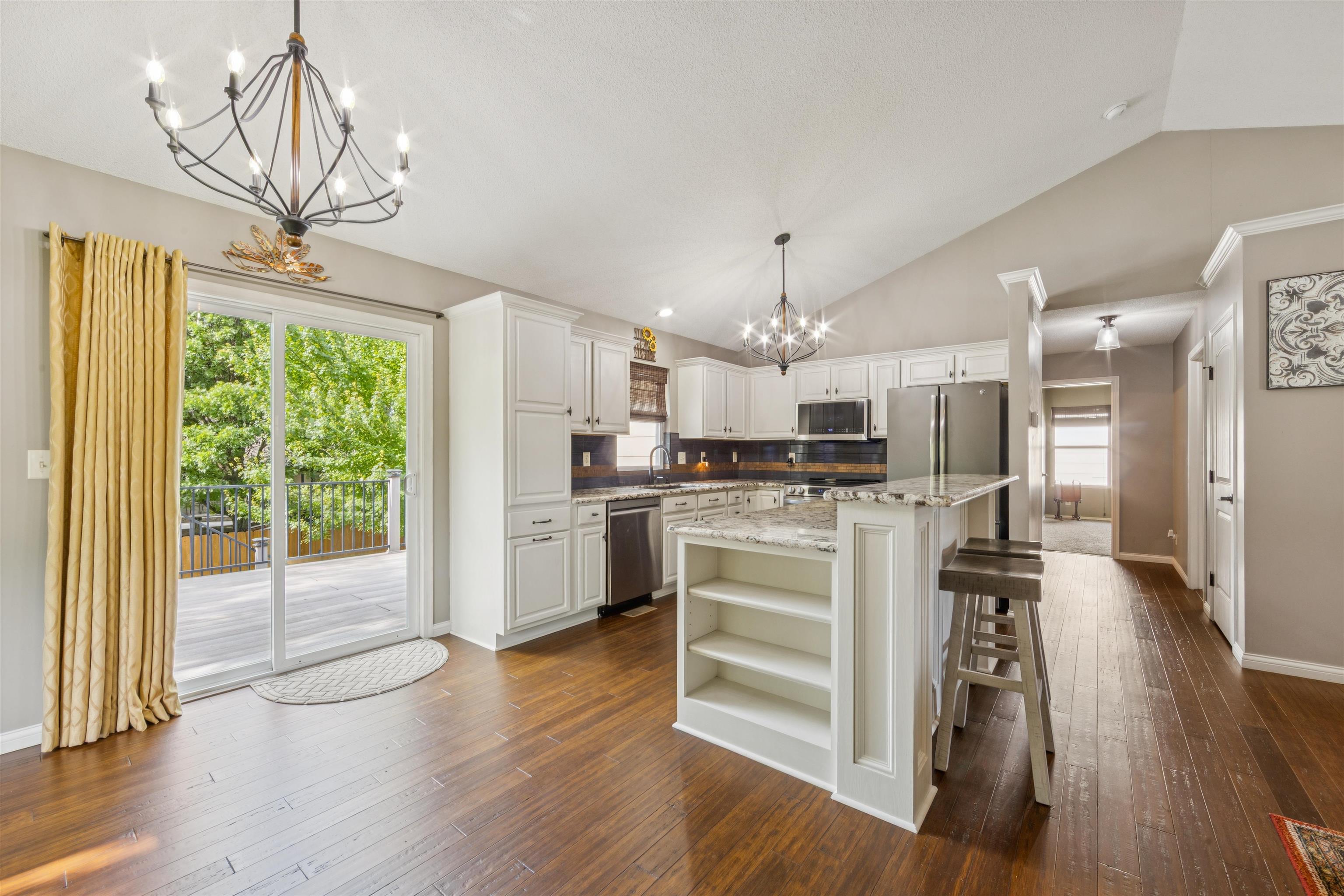 6401 W Clear Meadow St, Wichita, Kansas image 11