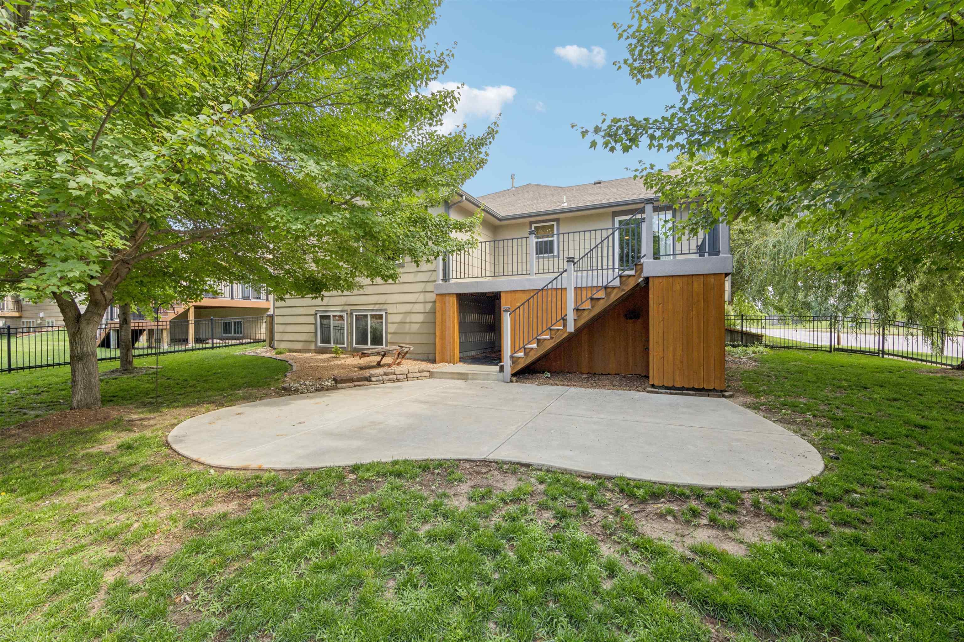 6401 W Clear Meadow St, Wichita, Kansas image 35