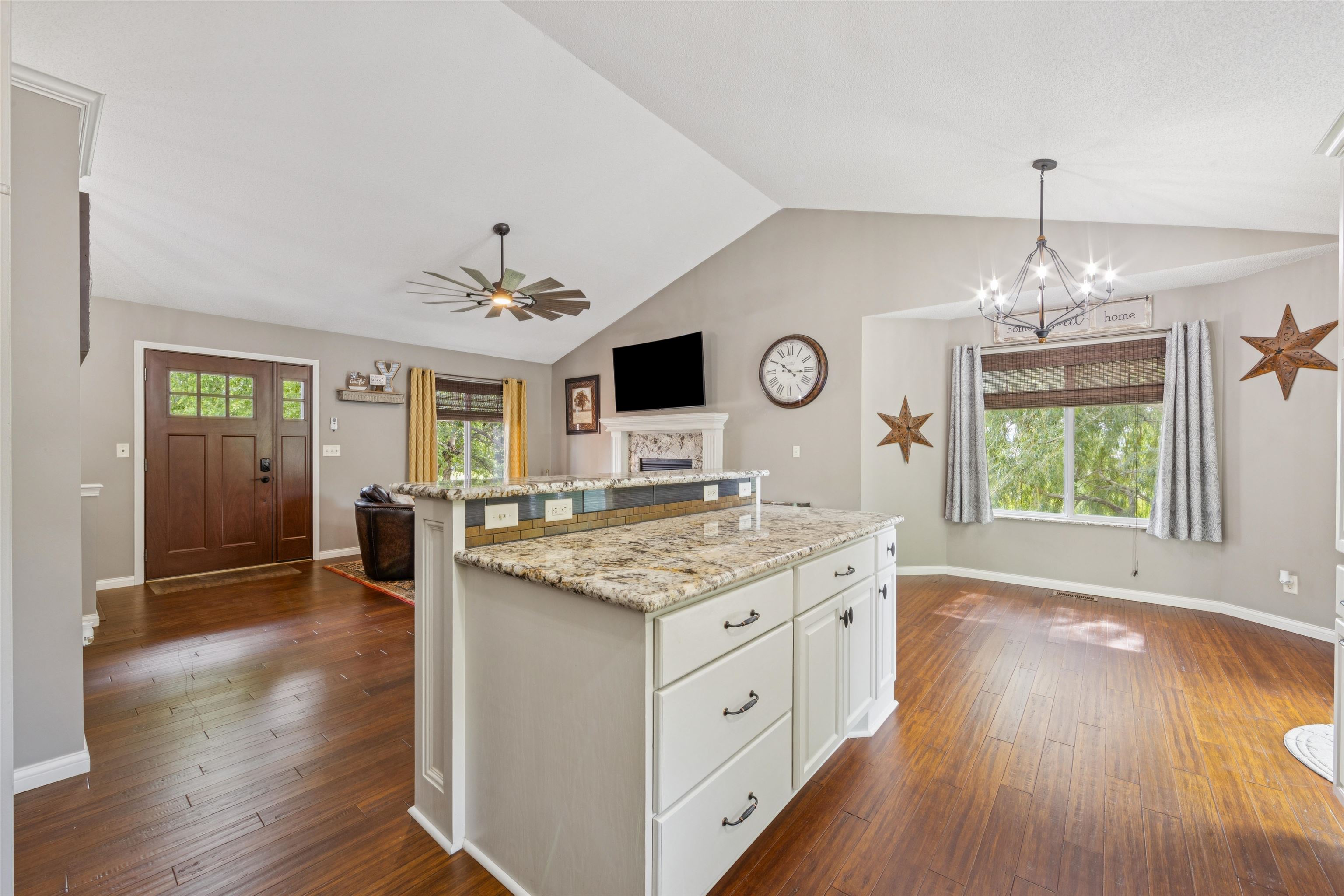 6401 W Clear Meadow St, Wichita, Kansas image 13