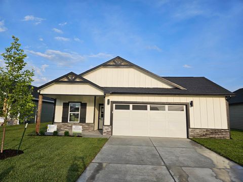 Homes For Sale - 927 N Forestview St<br/> Sedgwick County, Wichita, KS 67235