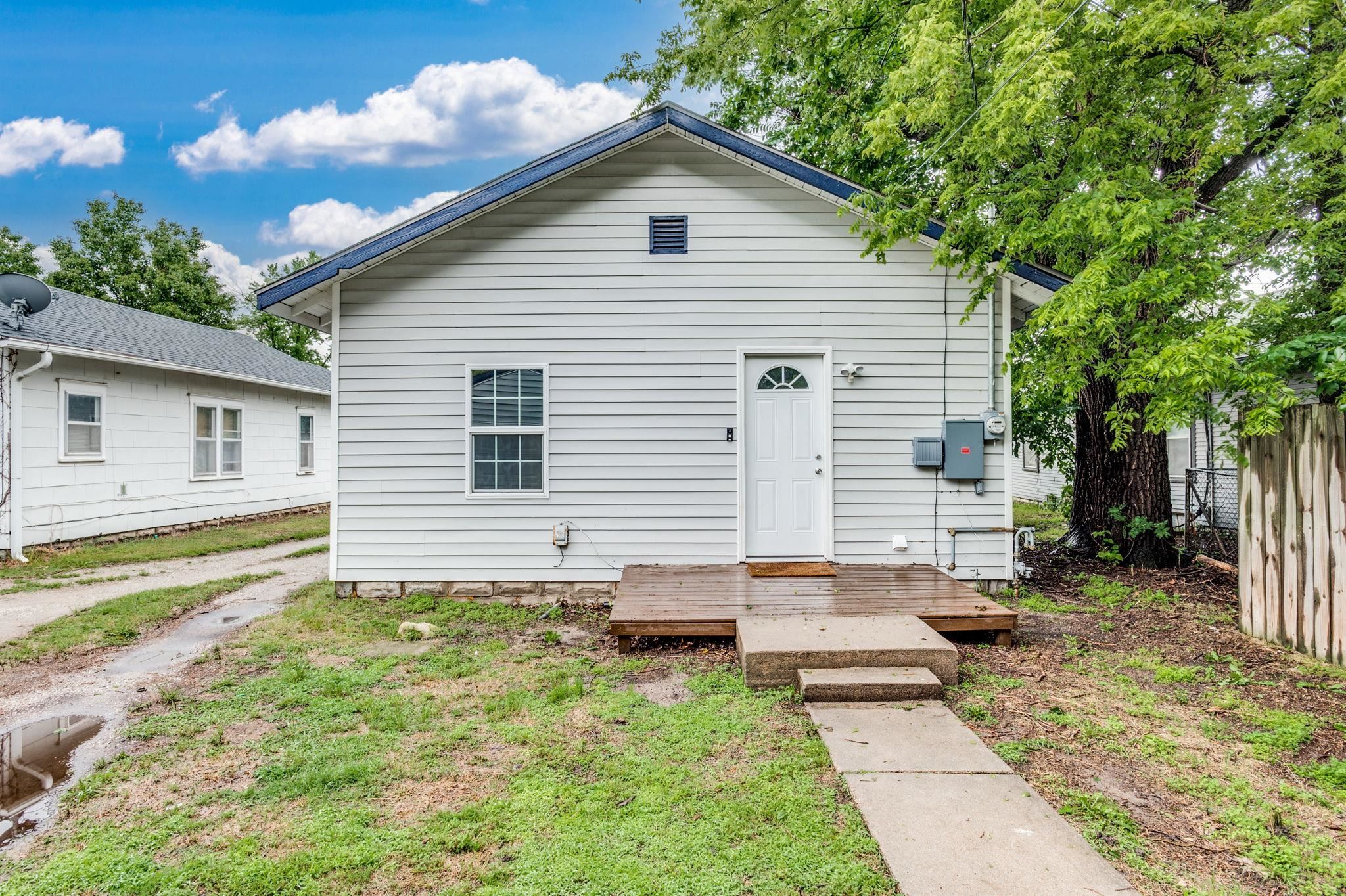 1126 E Avenue B, Hutchinson, Kansas image 30