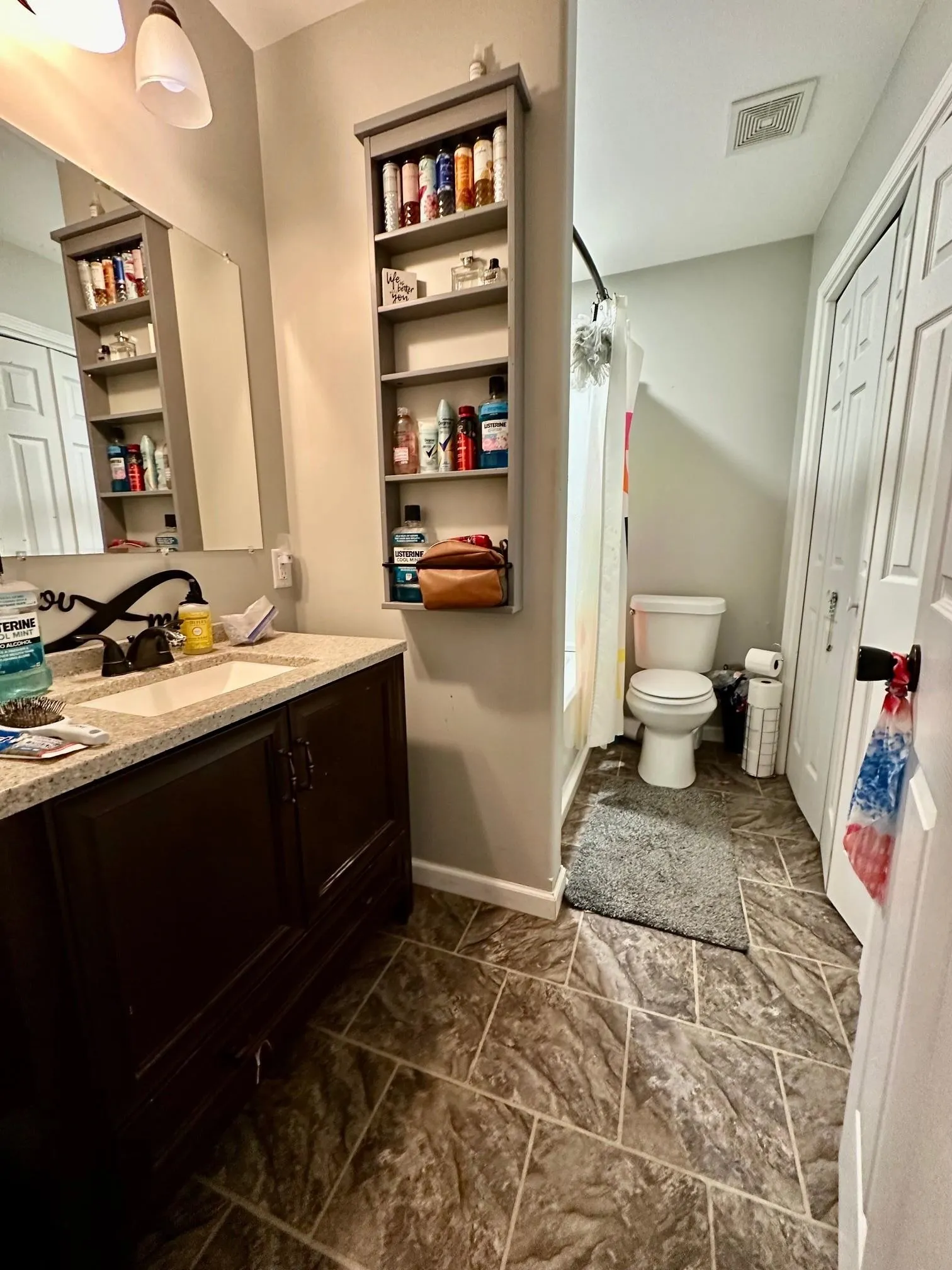 North Newton, Kansas 67117, United States, 4 Bedrooms Bedrooms, ,2 BathroomsBathrooms,Residential,Pending,30395