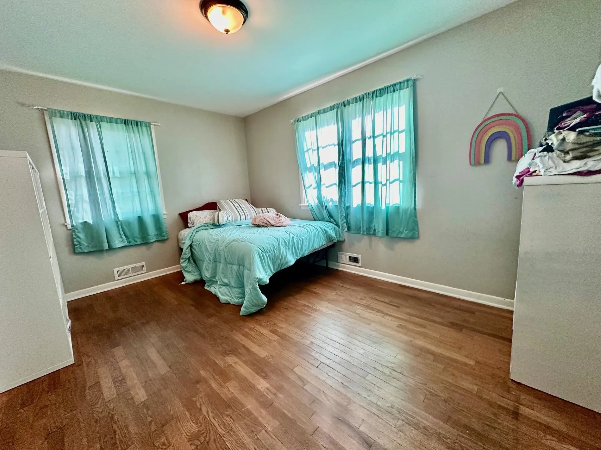 North Newton, Kansas 67117, United States, 4 Bedrooms Bedrooms, ,2 BathroomsBathrooms,Residential,Pending,30395