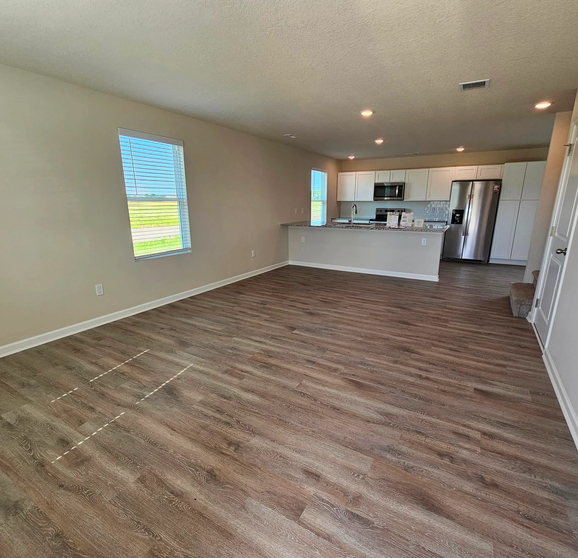 Valley Center, Kansas 67147, United States, 4 Bedrooms Bedrooms, ,3 BathroomsBathrooms,Residential,Active,47182