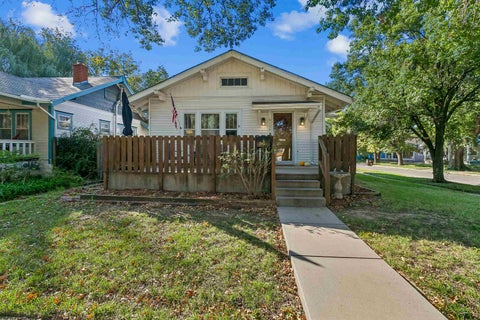 Photo of 3103 E English St, Wichita, KS 67211 (MLS # 680480)