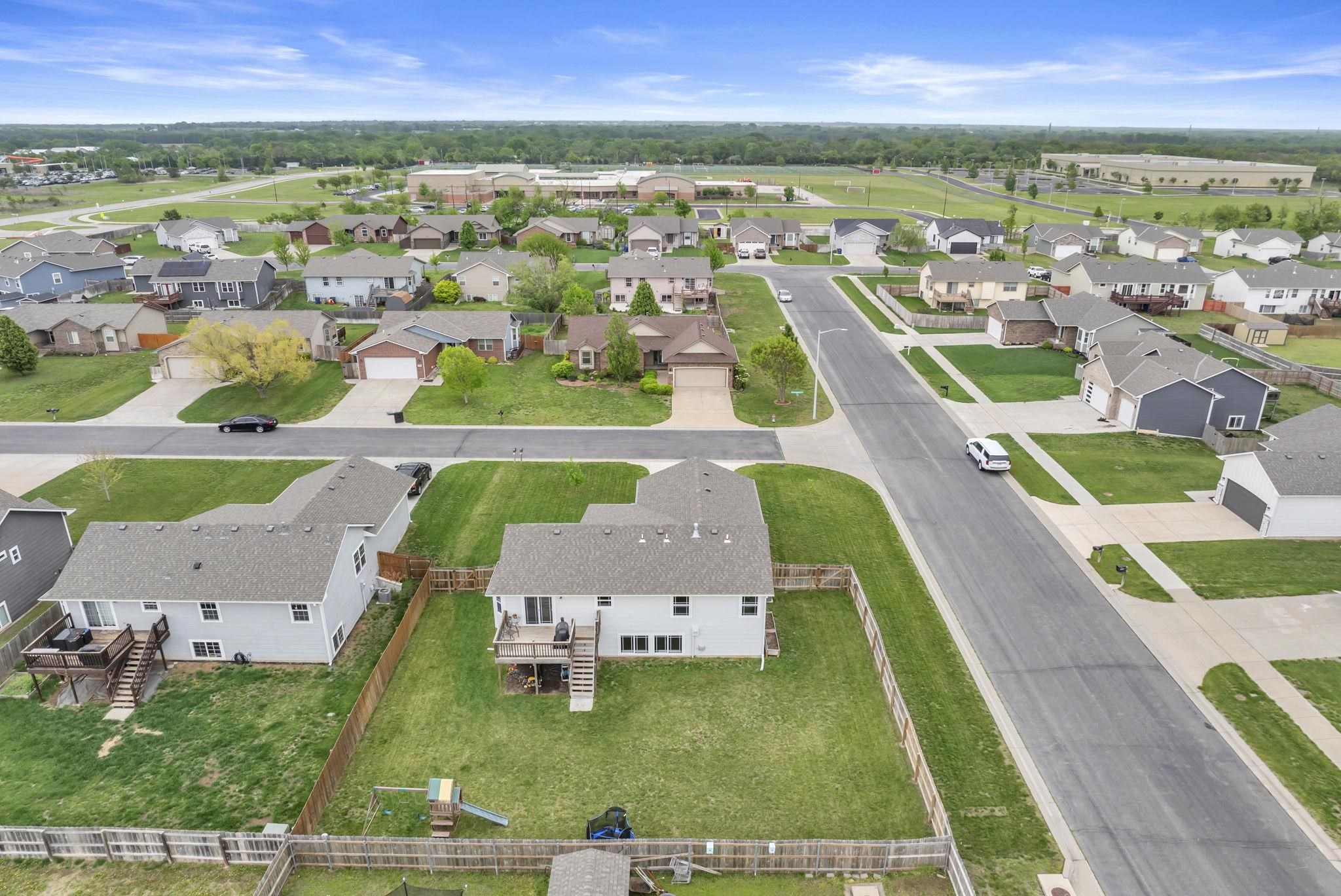 719 S Cherrywood Cir, Andover, Kansas image 36