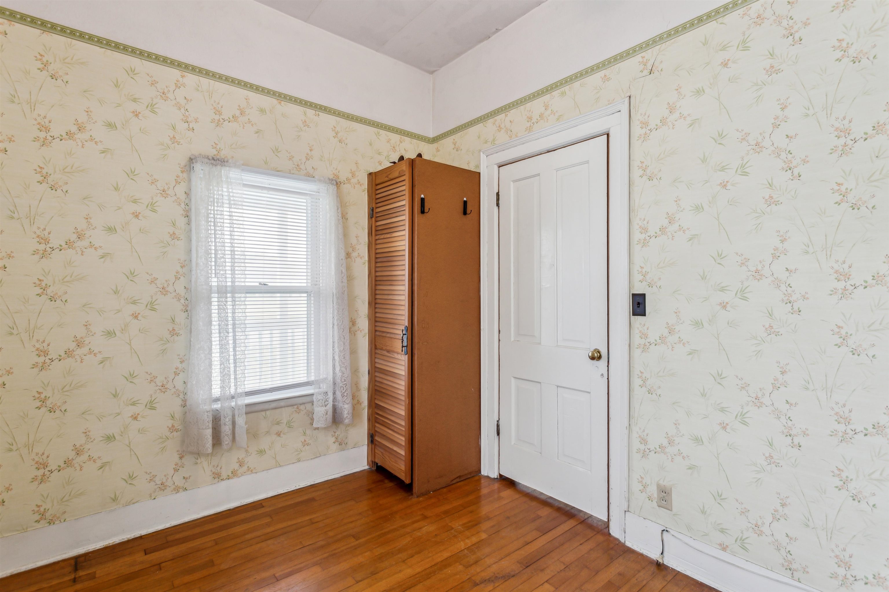 664 Santa Fe St, Augusta, Kansas image 18