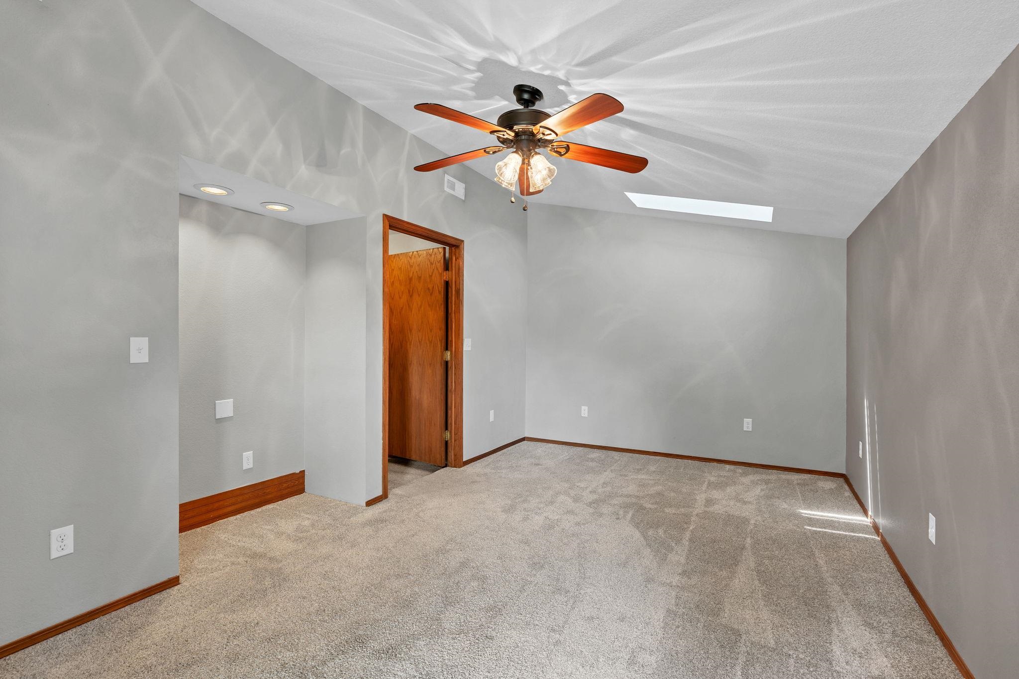 4527 W 12th St N St, Wichita, Kansas image 21