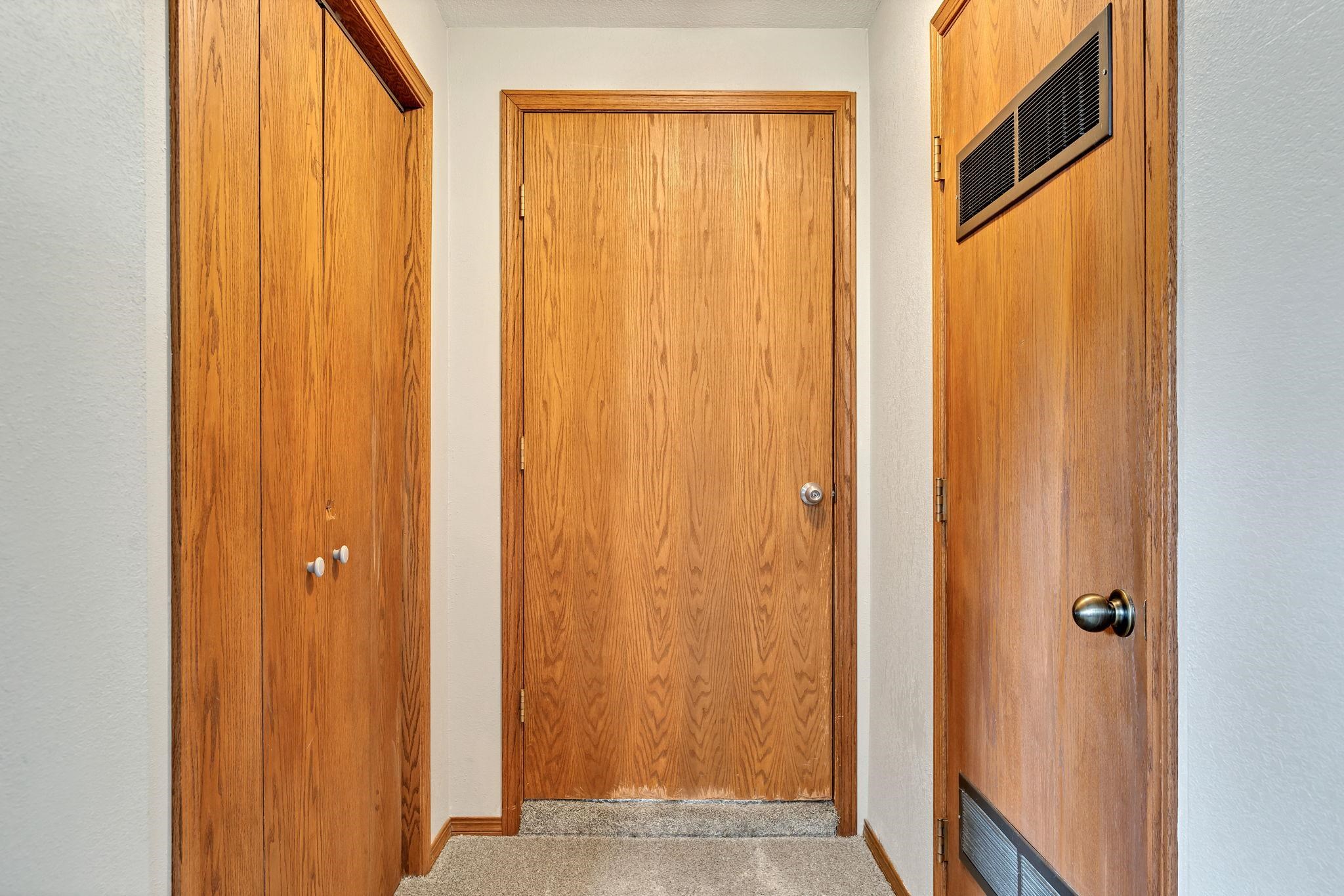 4527 W 12th St N St, Wichita, Kansas image 16