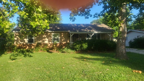 Homes For Sale - 701 N Hartup St<br/> McPherson, KS 67460