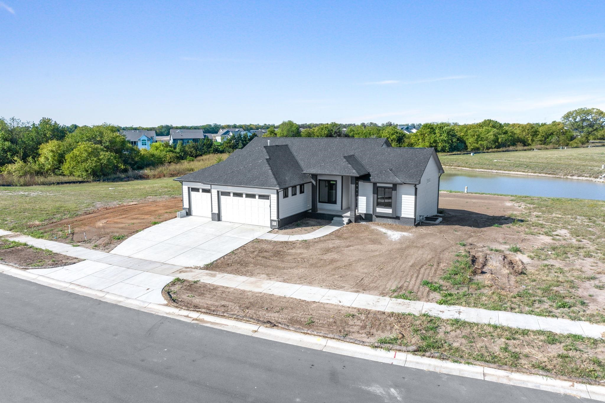 1457 W Cozy Hollow Ct, Goddard, Kansas image 3