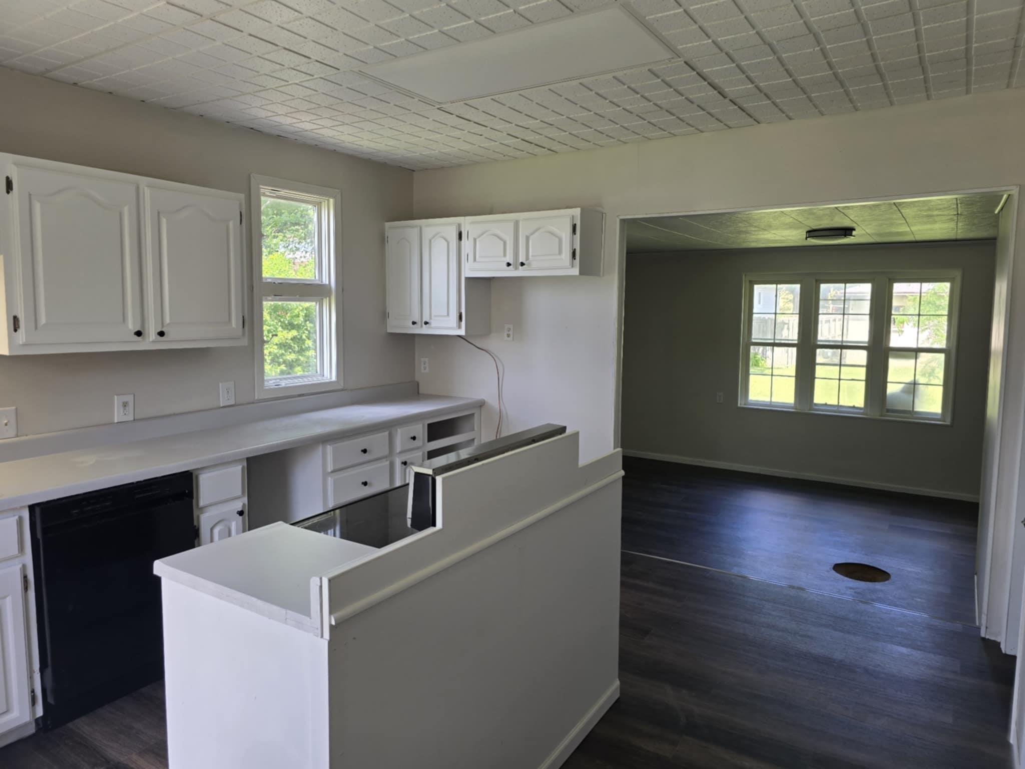 310 E 11th Ave, Winfield, Virginia image 24